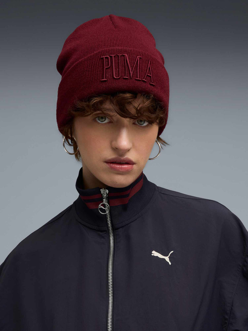 PUMA Шапка CLASSIC GRAPHIC Mid Crown Beanie