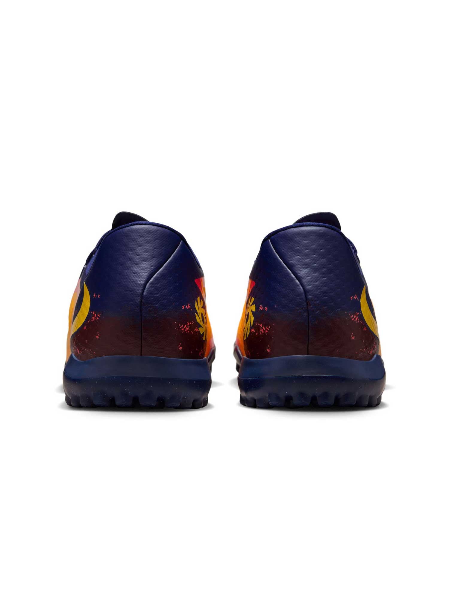 NIKE Обувки PHANTOM 6 LOW ACAD TF Erling Haaland
