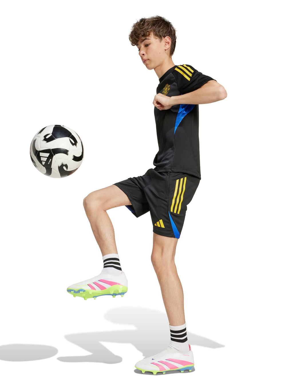 ADIDAS PERFORMANCE Къси панталони Manchester United Tiro 25
