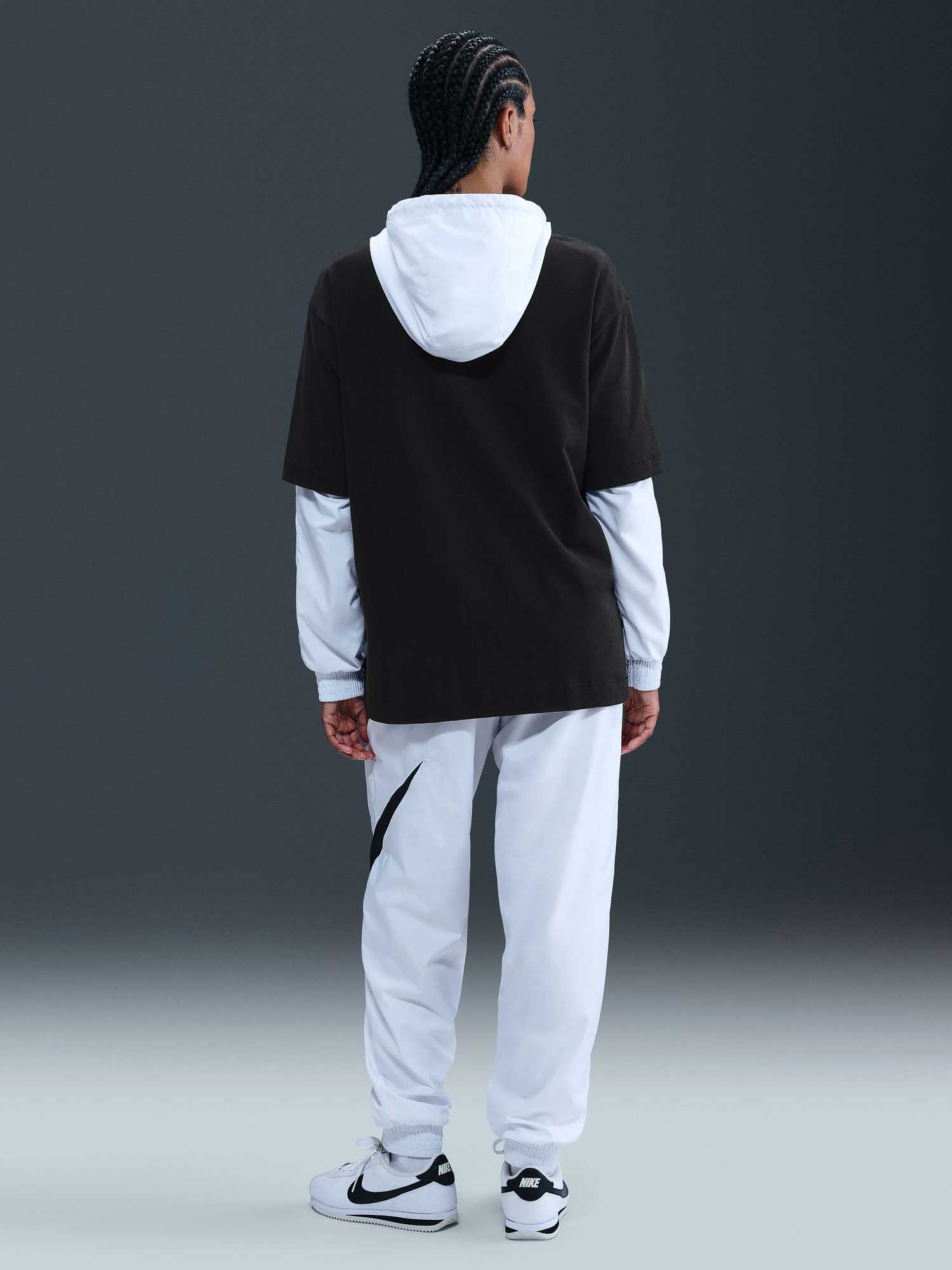 NIKE Тениска W NSW LUXE SS TEE RELAX