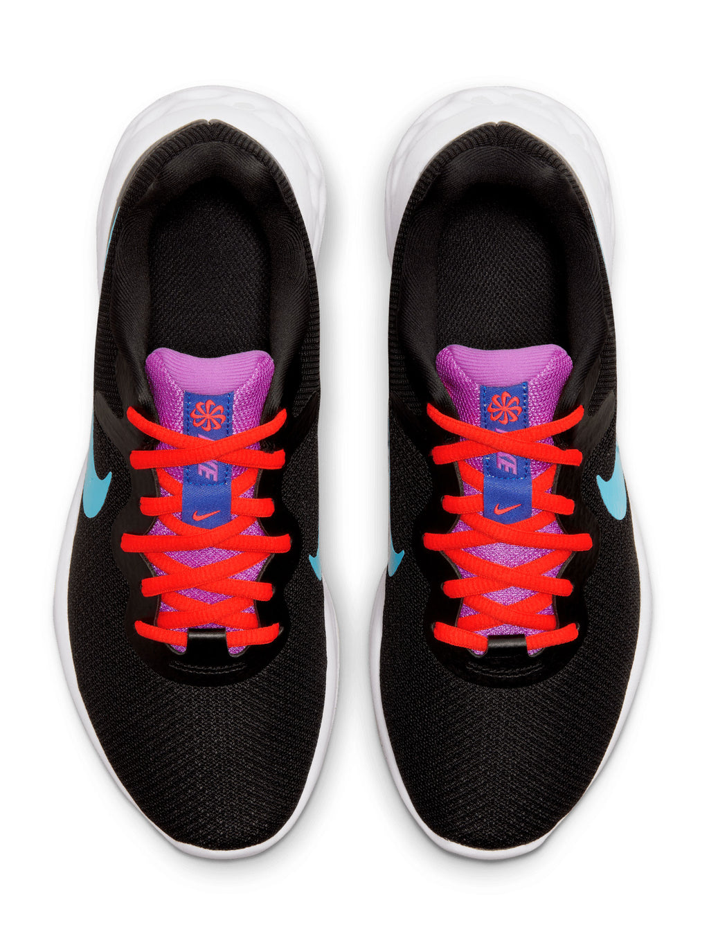 NIKE Обувки W REVOLUTION 6 NN