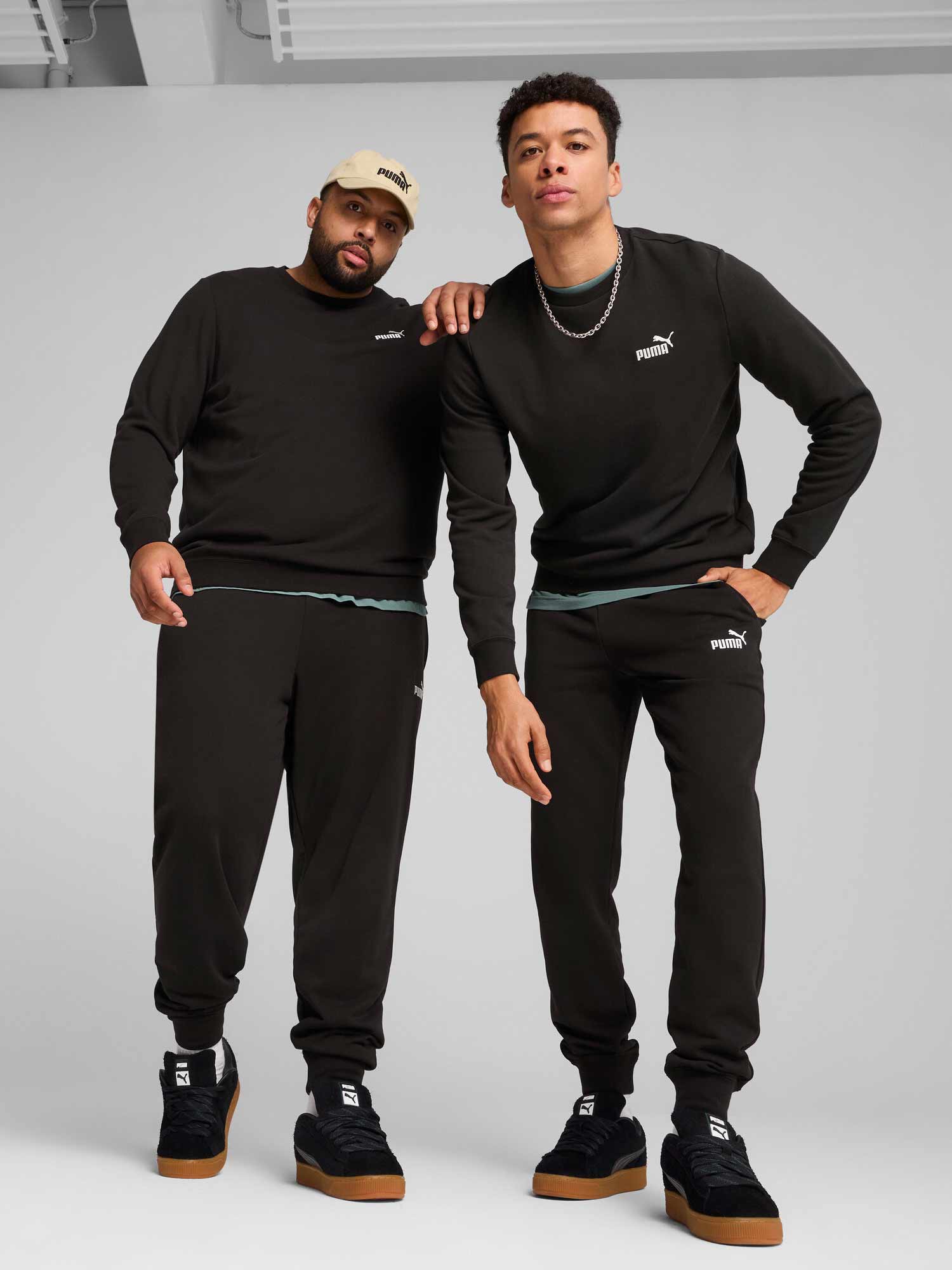 PUMA Спортно долнище ESS No. 1 Logo Sweatpants TR cl