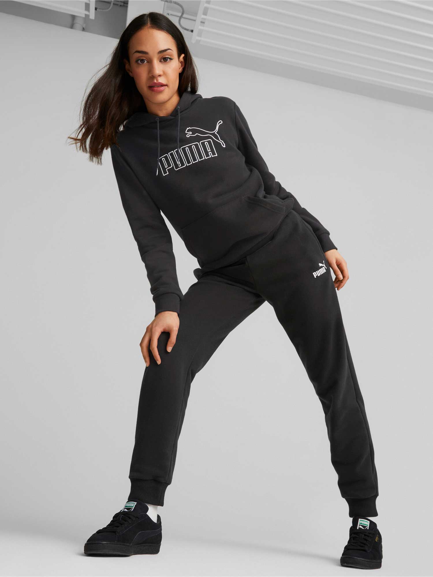 PUMA Спортно долнище ESS Elevated
