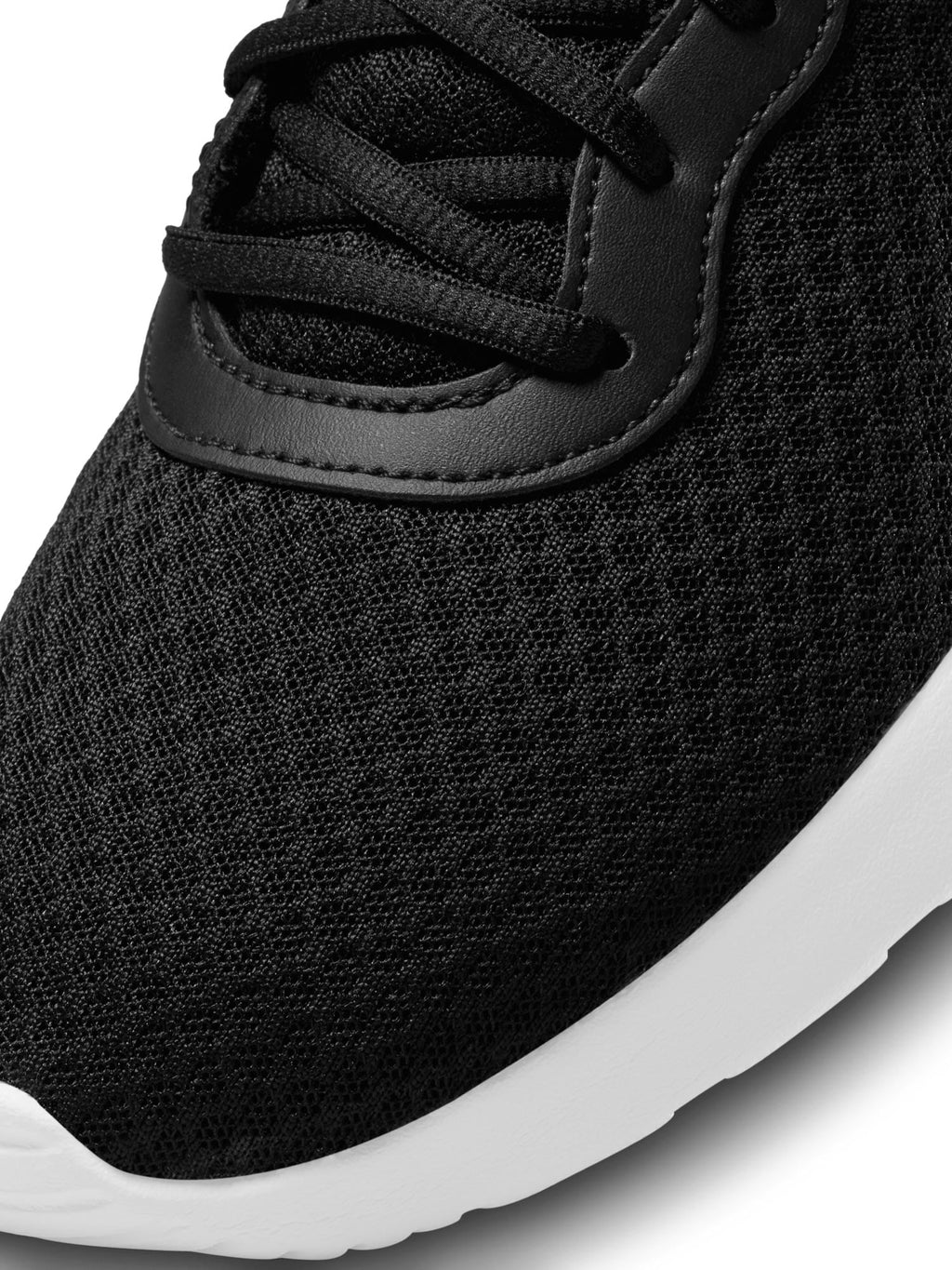 NIKE Обувки WMNS TANJUN