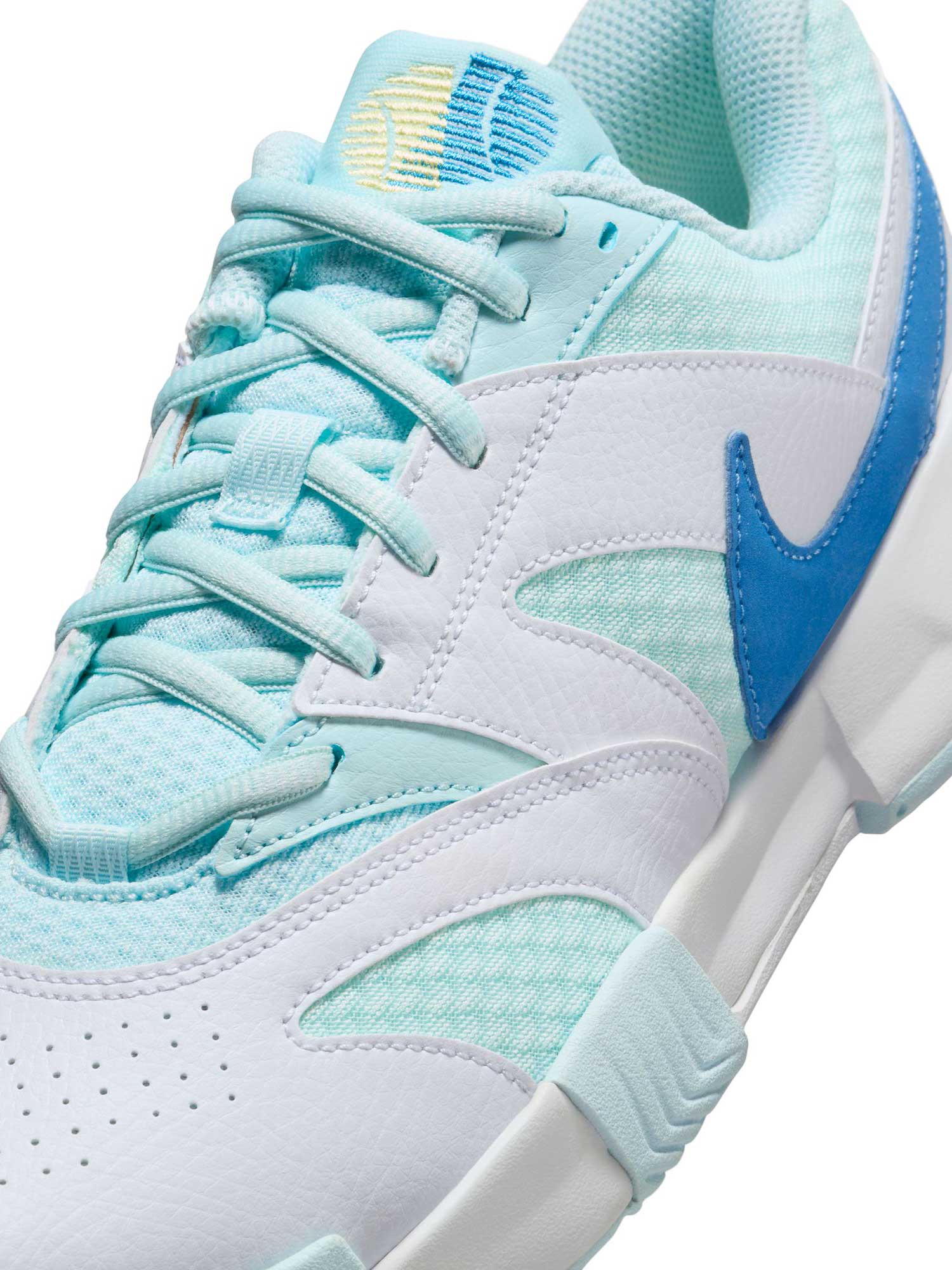 NIKE Обувки W COURT LITE 4