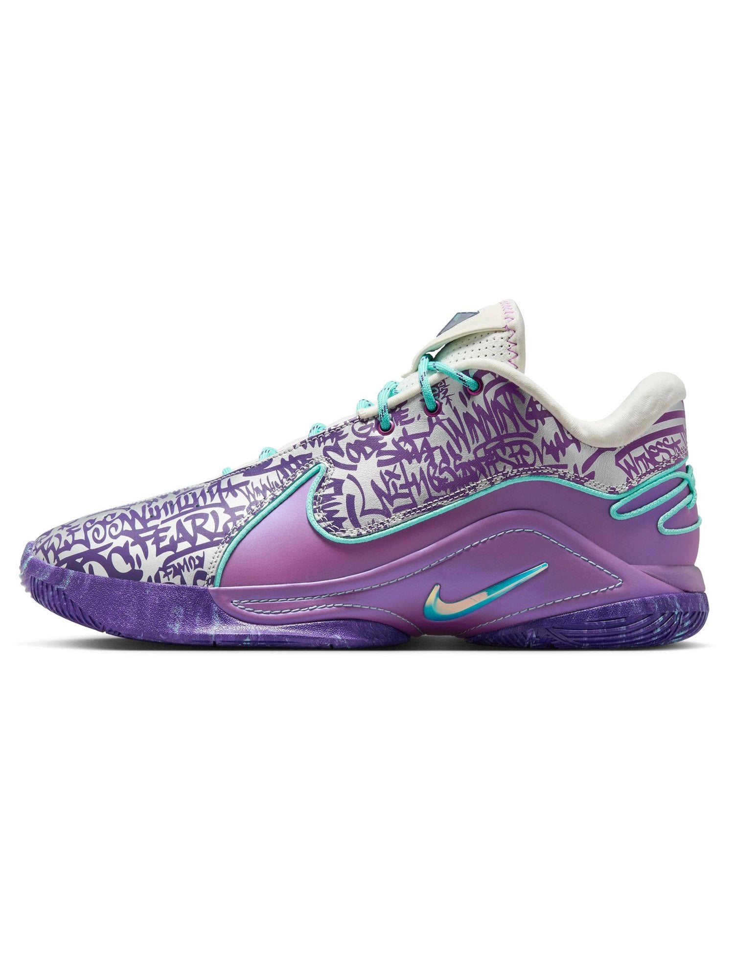 NIKE Обувки LEBRON XXII