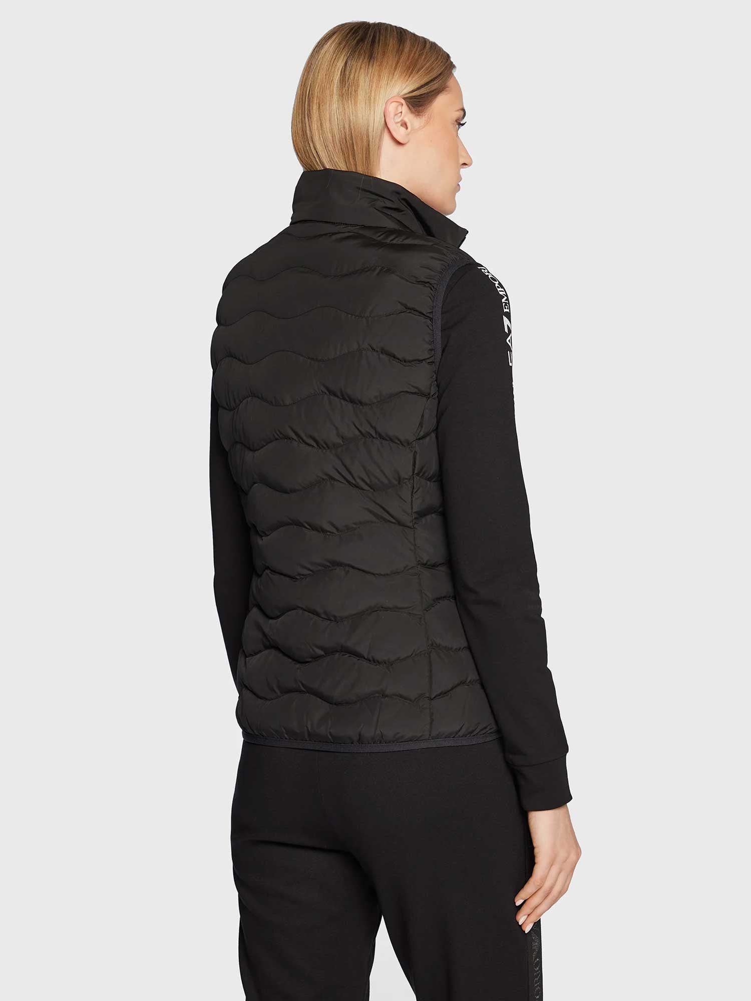 EA7 Emporio Armani Елек TRAIN CORE LADY W ECO DOWN VEST LIGHT PADDED