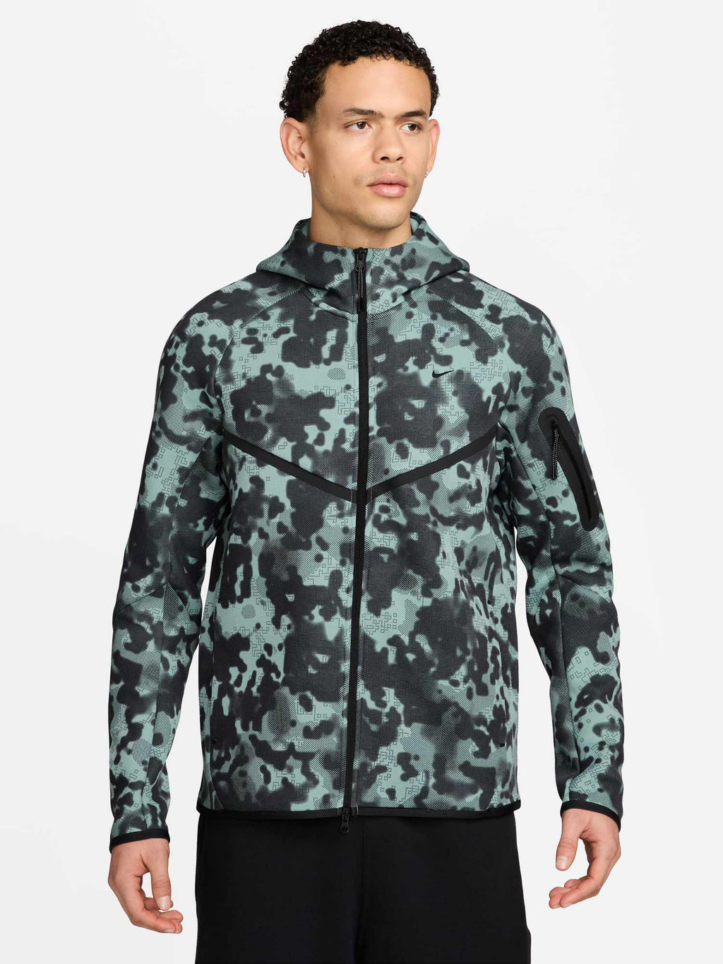 NIKE Суитшърт M NK TECH FLC WR FZ JKT CAMO
