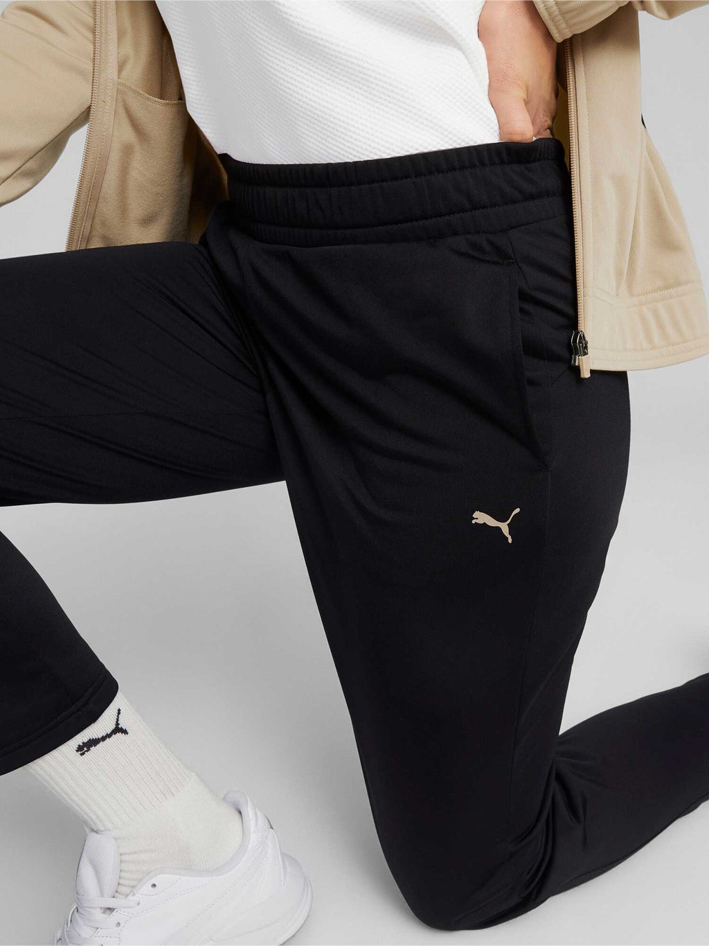 PUMA Спортен екип Classic Tricot Suit op