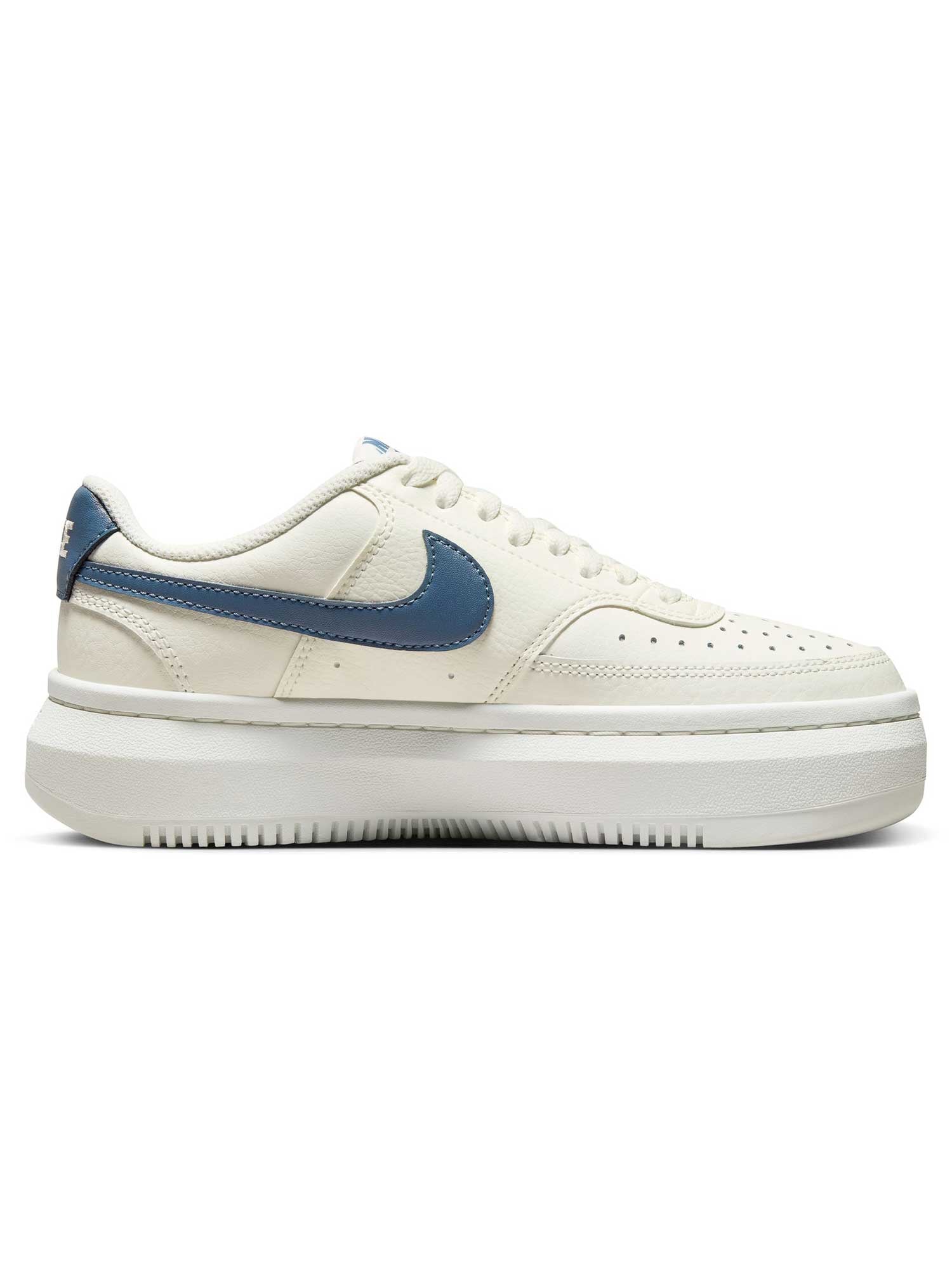 NIKE Обувки W COURT VISION ALTA LTR