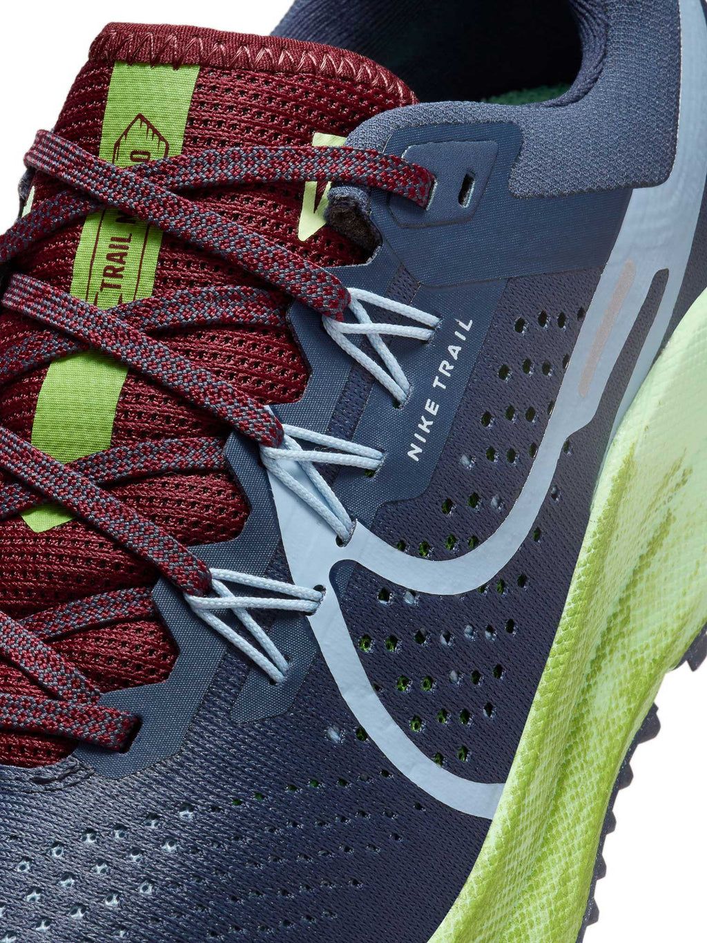 NIKE Обувки W REACT PEGASUS TRAIL 4