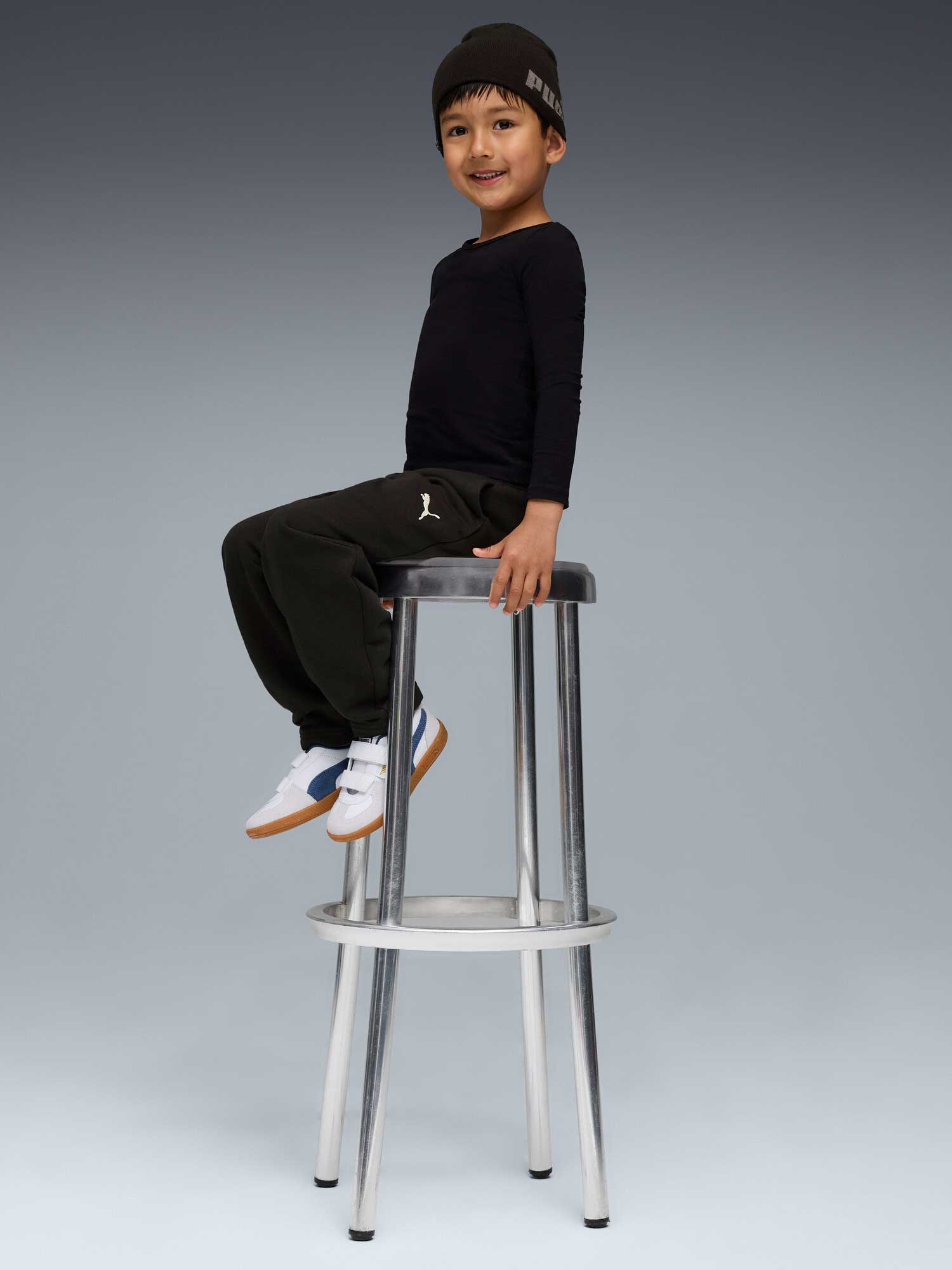 PUMA Спортно долнище MOODY CAT Sweatpants TR PS