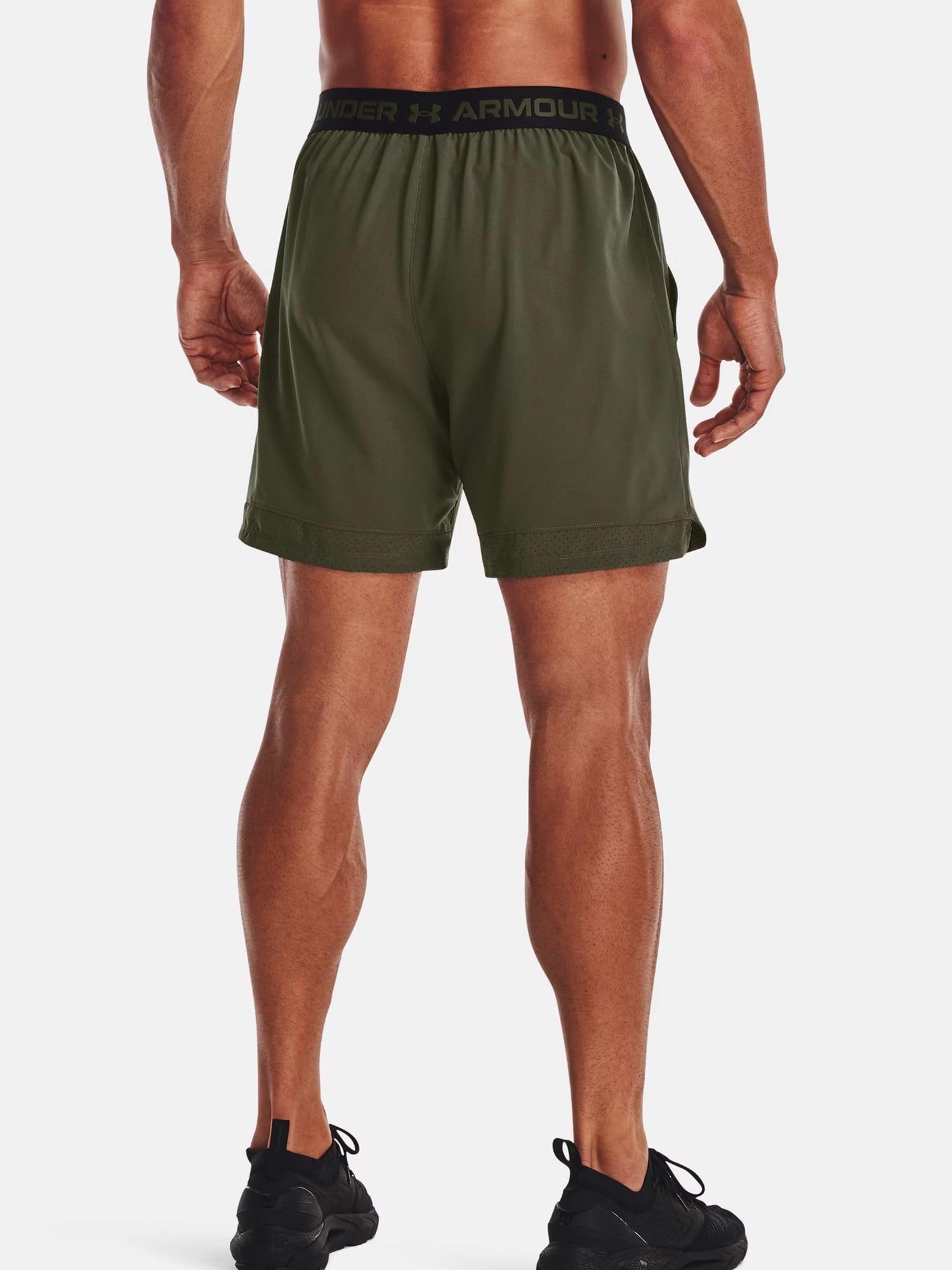 UNDER ARMOUR Къси панталони Vanish Woven 6in Shorts