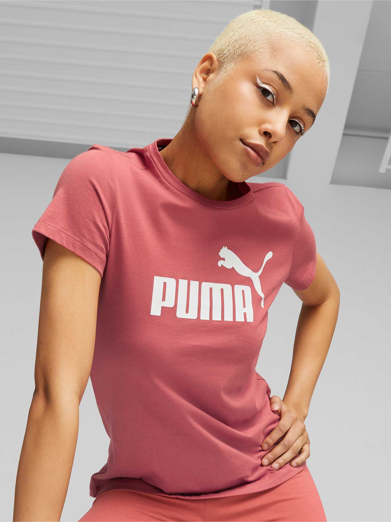 PUMA Тениска ESS Logo (s)