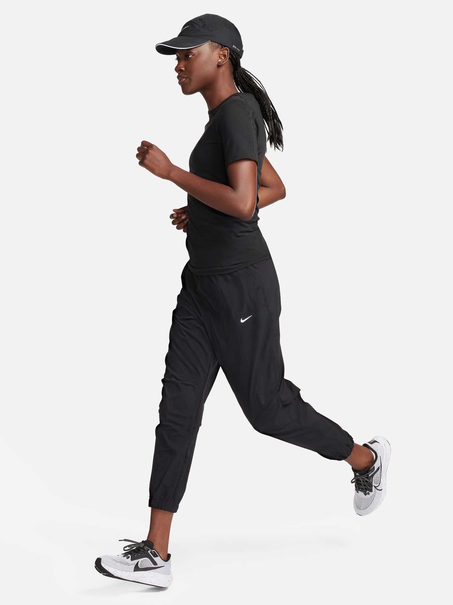NIKE Спортно долнище W NK FAST DF WRM MR 7/8 PNT