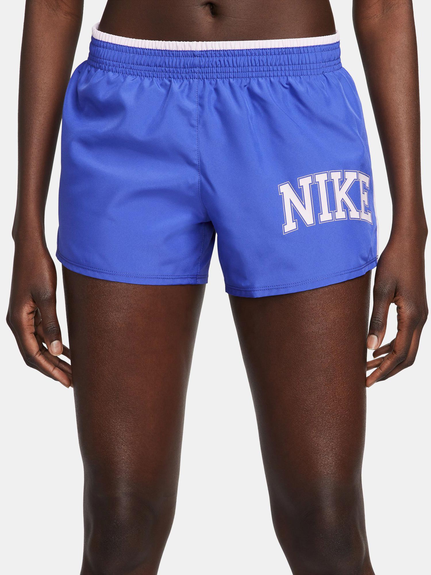 NIKE Къси панталони W DF SWSH RUN 10K