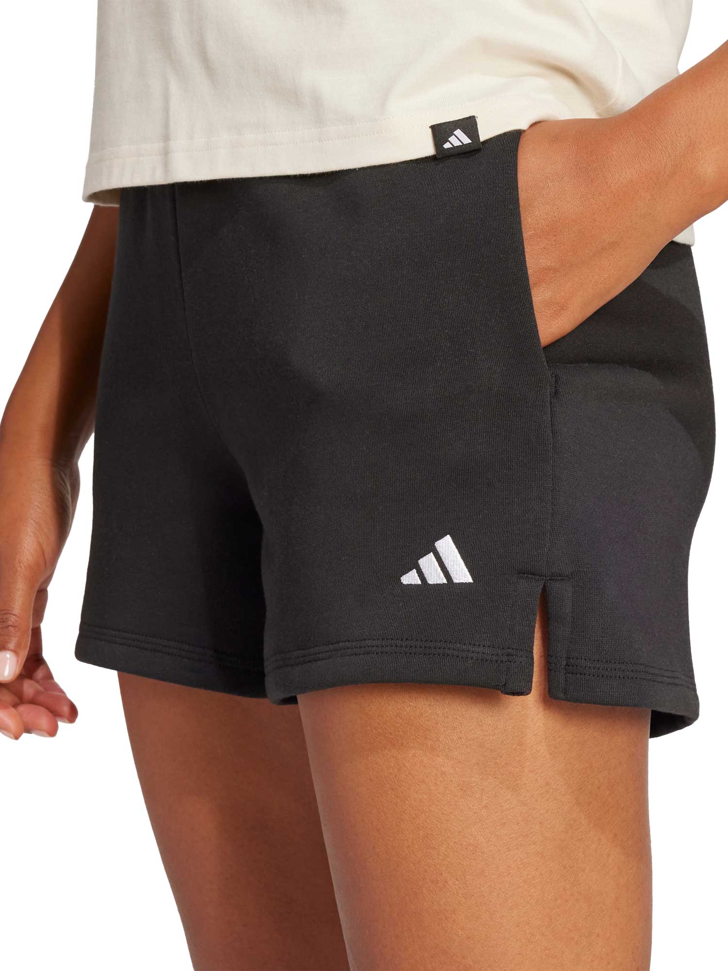 ADIDAS SPORTSWEAR Къси панталони Essentials Small Logo Feel Cozy