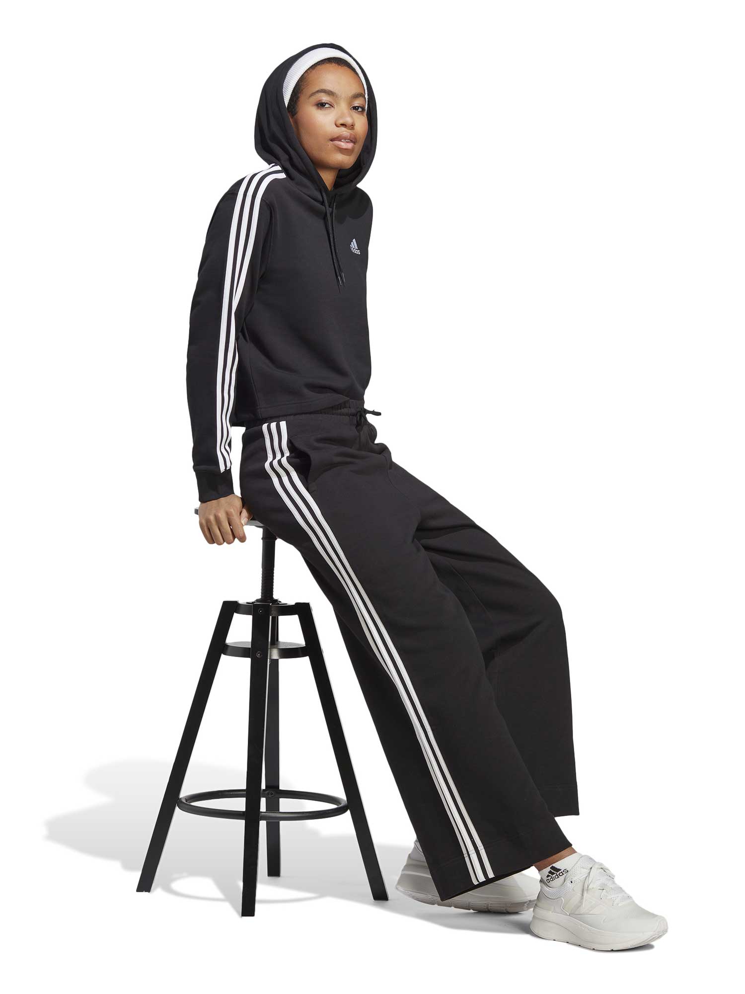 ADIDAS SPORTSWEAR Спортно долнище Essentials 3-Stripes