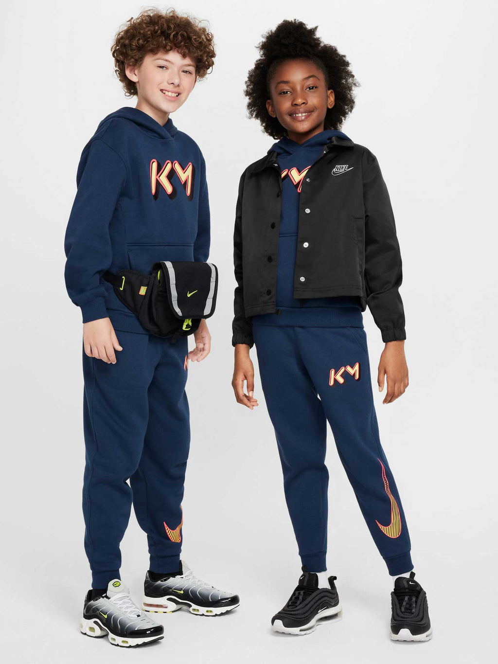 NIKE Спортно долнище Kylian Mbappe K NK CLUB FLC JGGR