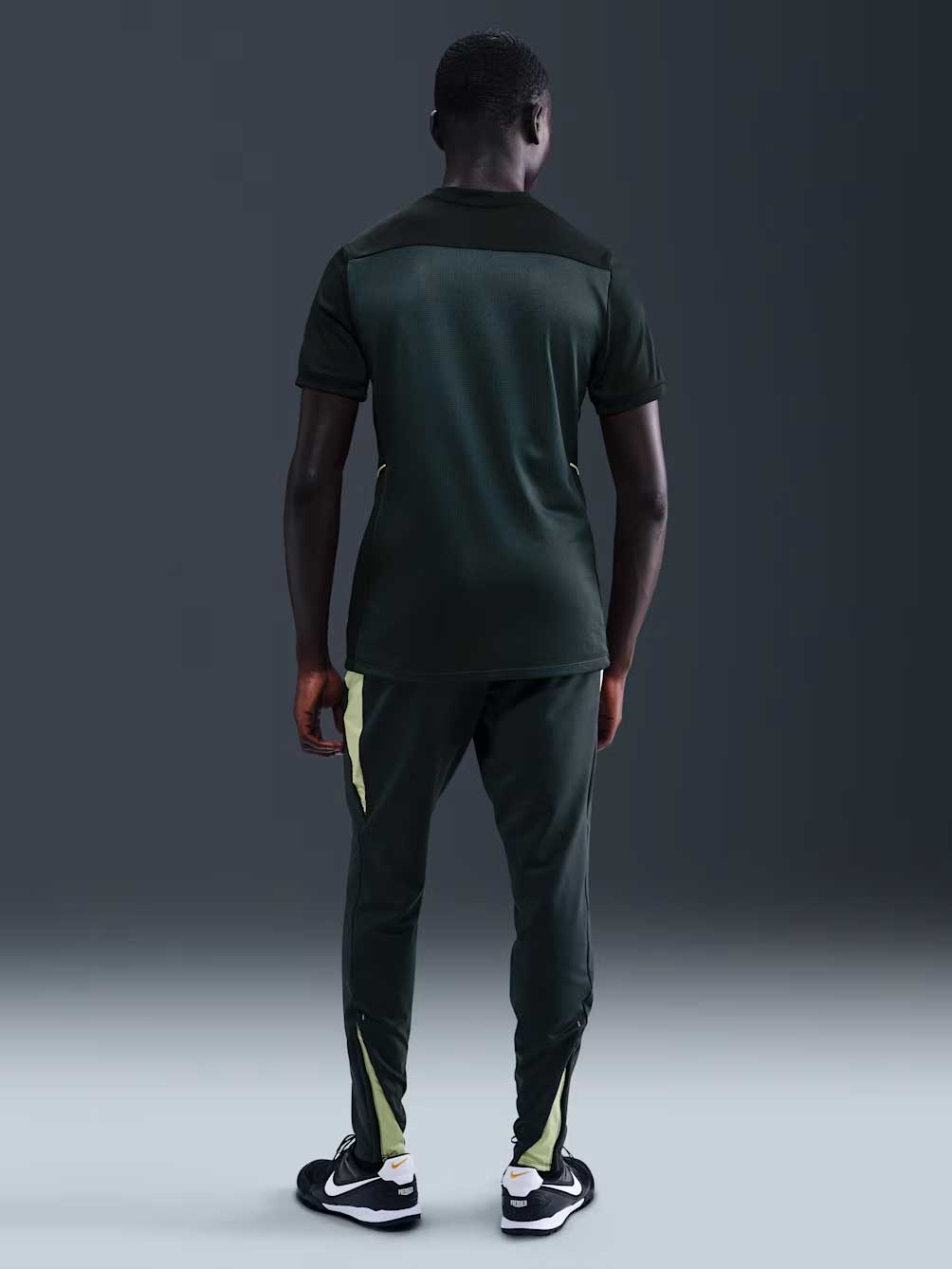 NIKE Спортно долнище Nike Strike Mens Therma-FIT S