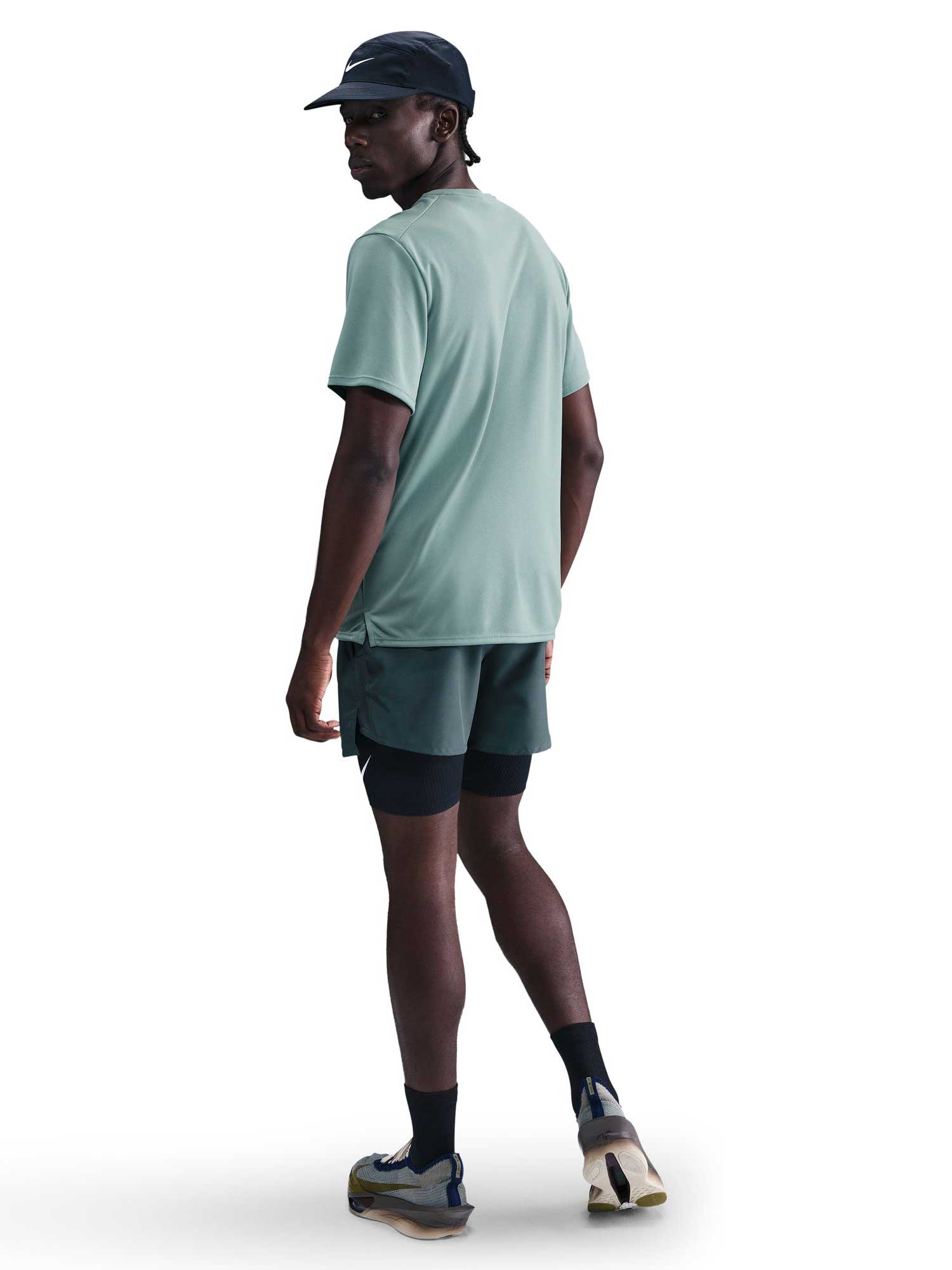 NIKE Тениска M NK DF UV MILER SS