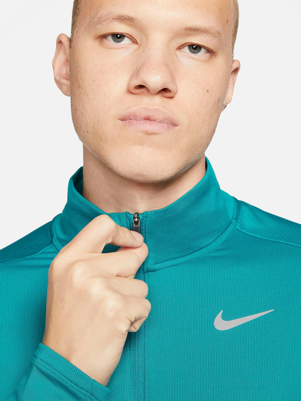 NIKE Блуза M DF ELMNT
