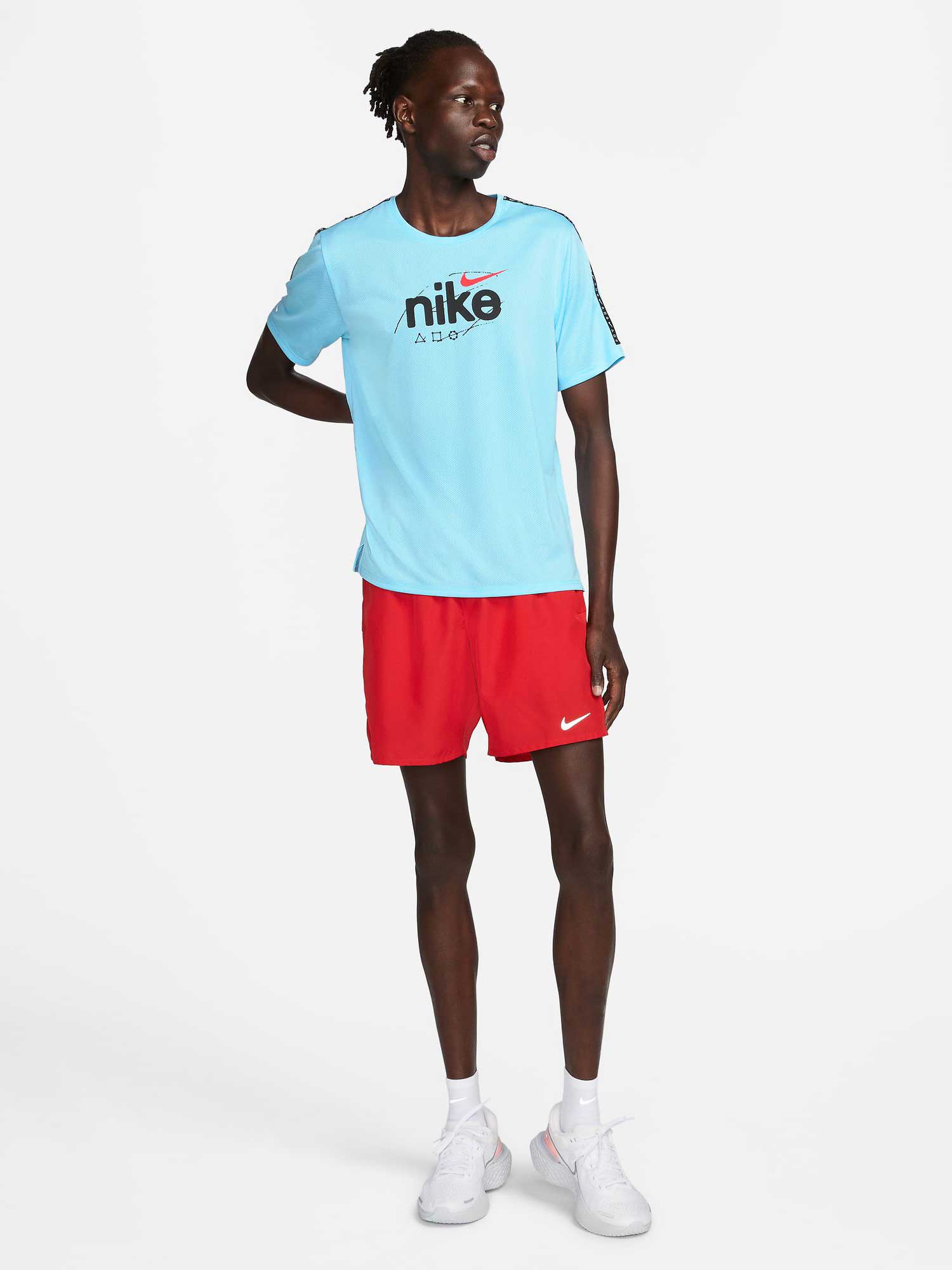 NIKE Тениска M NK DF MILER SS DYE