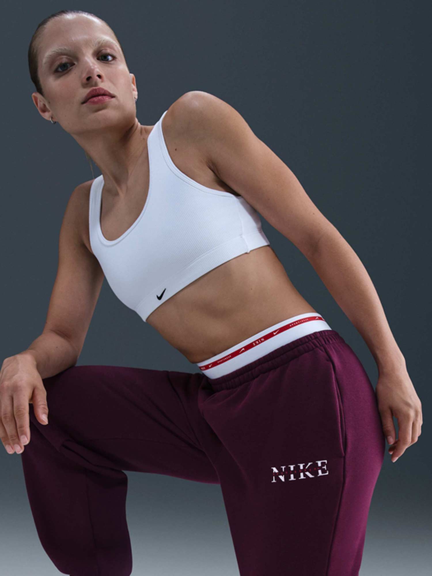 NIKE Спортно долнище W NSW PHNX FLC HR PANT GLS