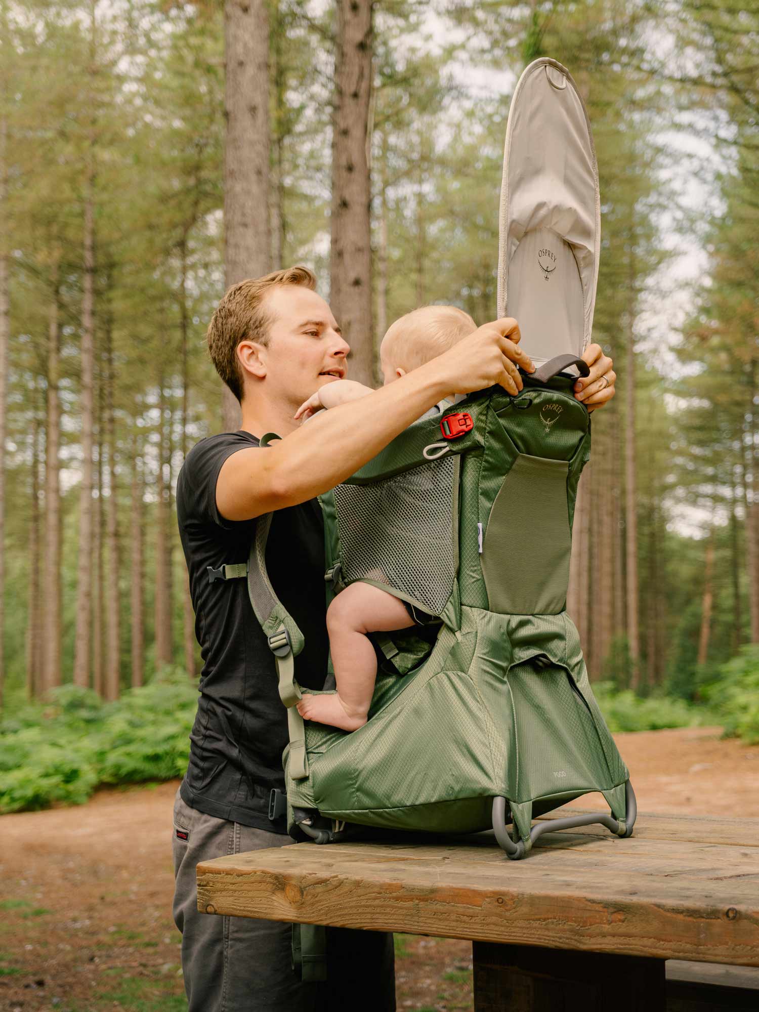 OSPREY Раница със седалка за дете Poco