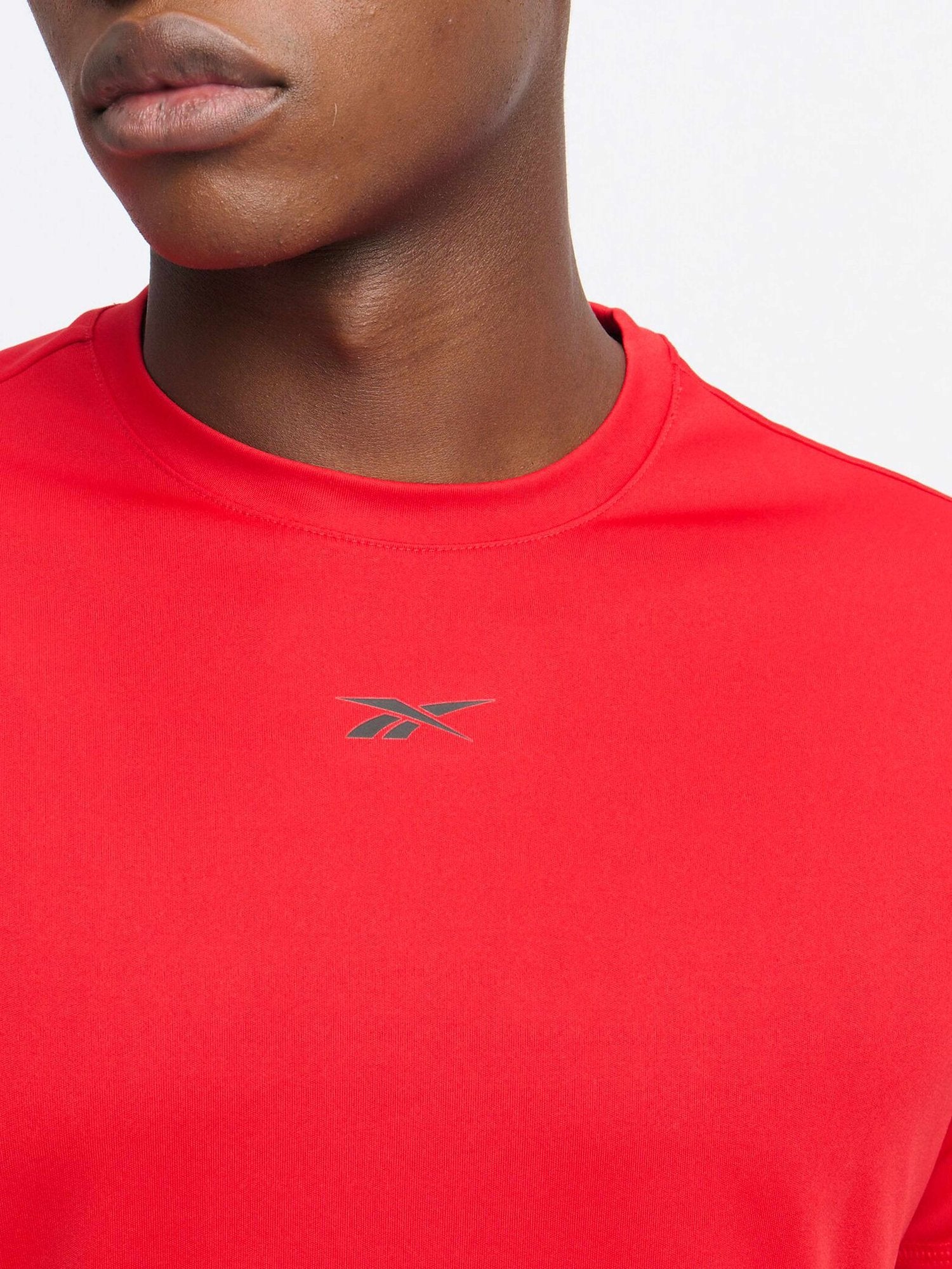REEBOK Тениска ID TRAIN SS TECH TEE T-SH
