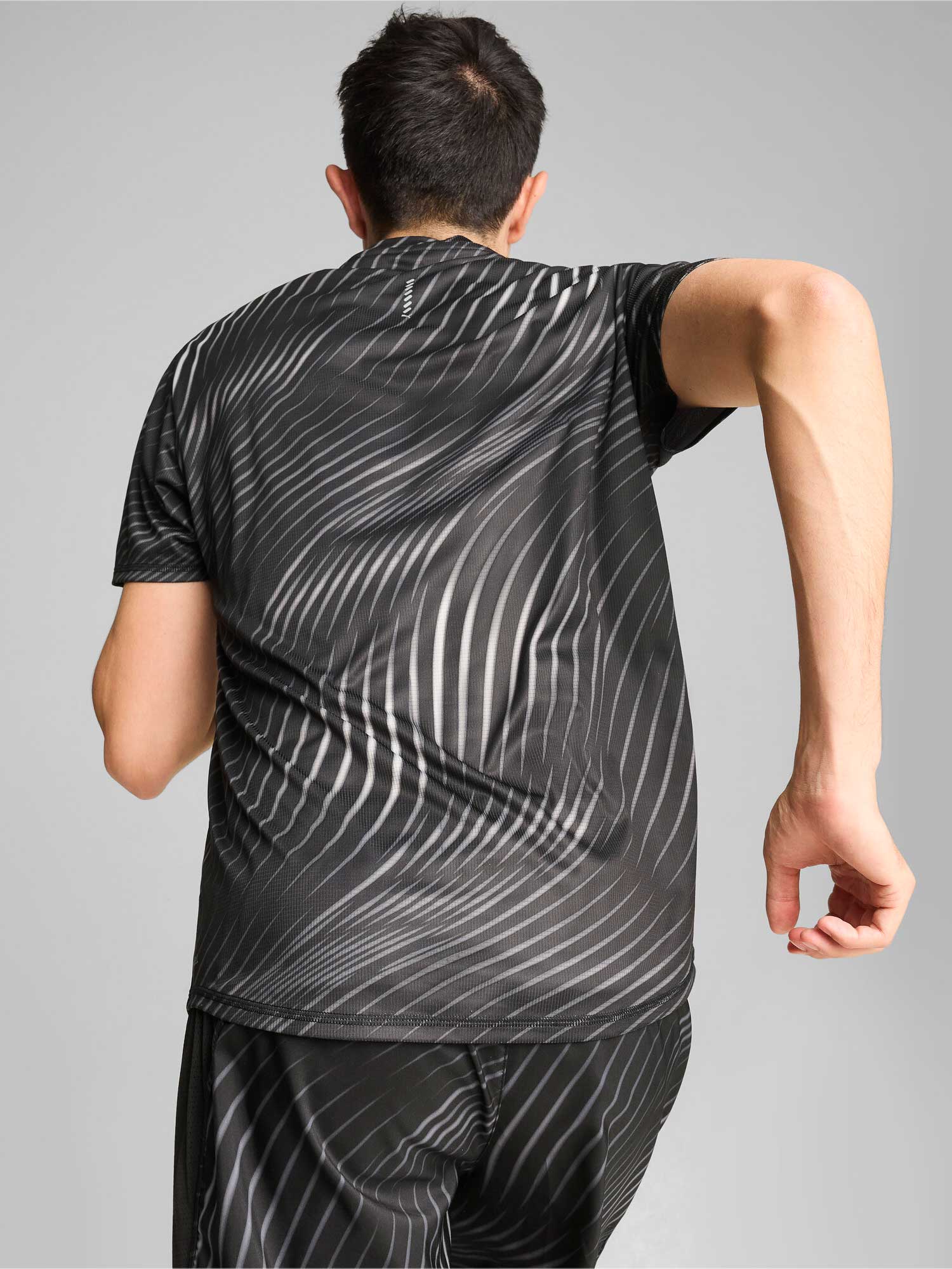 PUMA Тениска RUN FAVORITE AOP SS TEE M