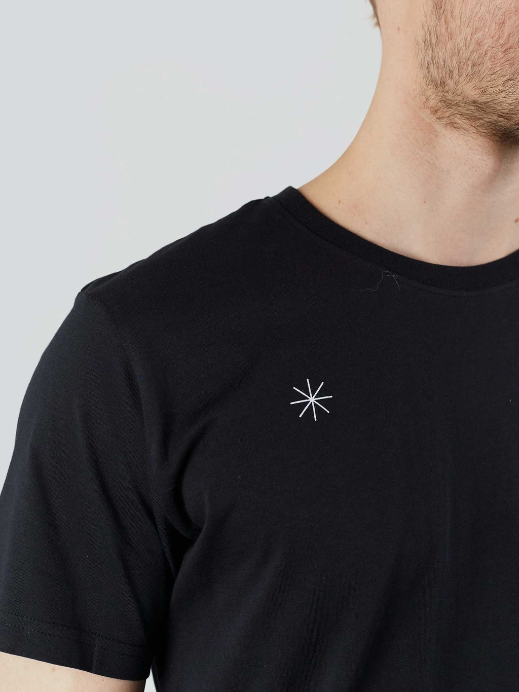 FUNDANGO Тениска Compass Graphic-T