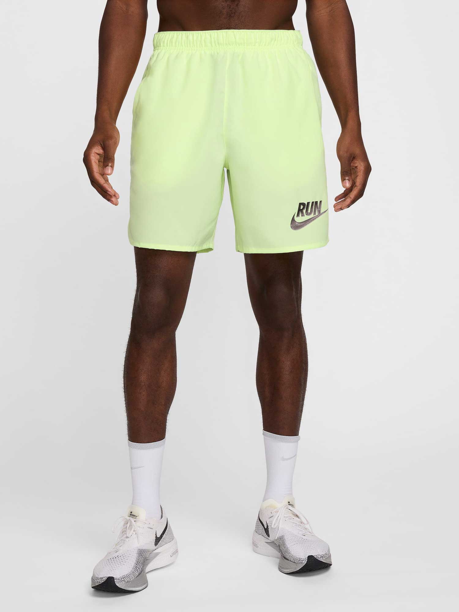 NIKE Къси панталони M NK RUN ENRGY CHLNGR 7UL SHRT