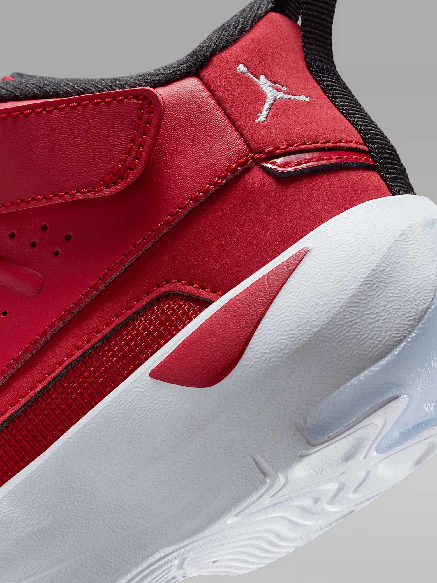 JORDAN Обувки JORDAN MAX AURA 7 (PS)