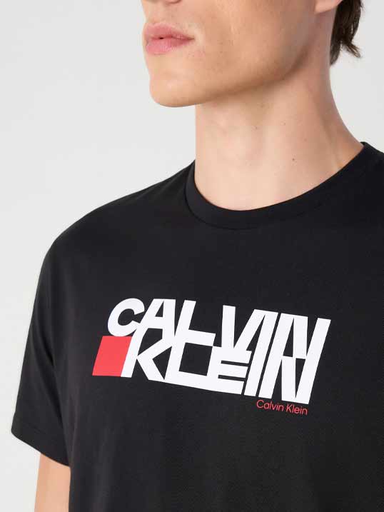 Calvin Klein Jeans Тениска SS 30s EU CK REDBOX GRAPHIC TE