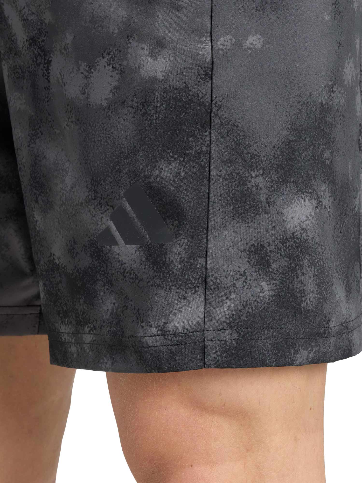 ADIDAS PERFORMANCE Къси панталони Train Essentials Seasonal