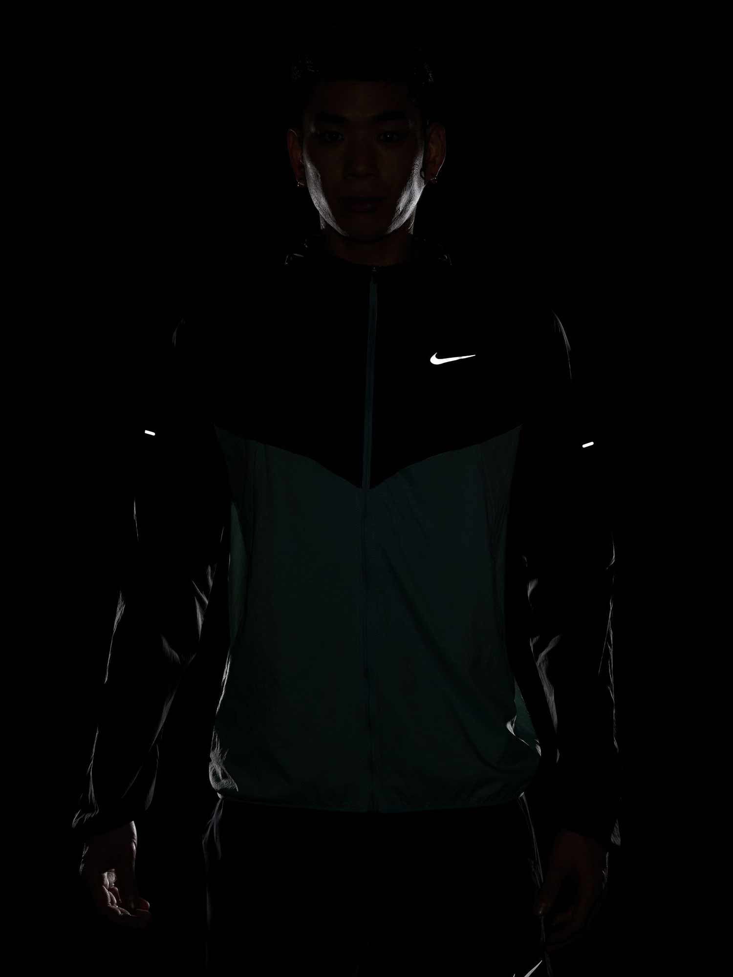 NIKE Яке M NK UV RPL STRIDE JACKET