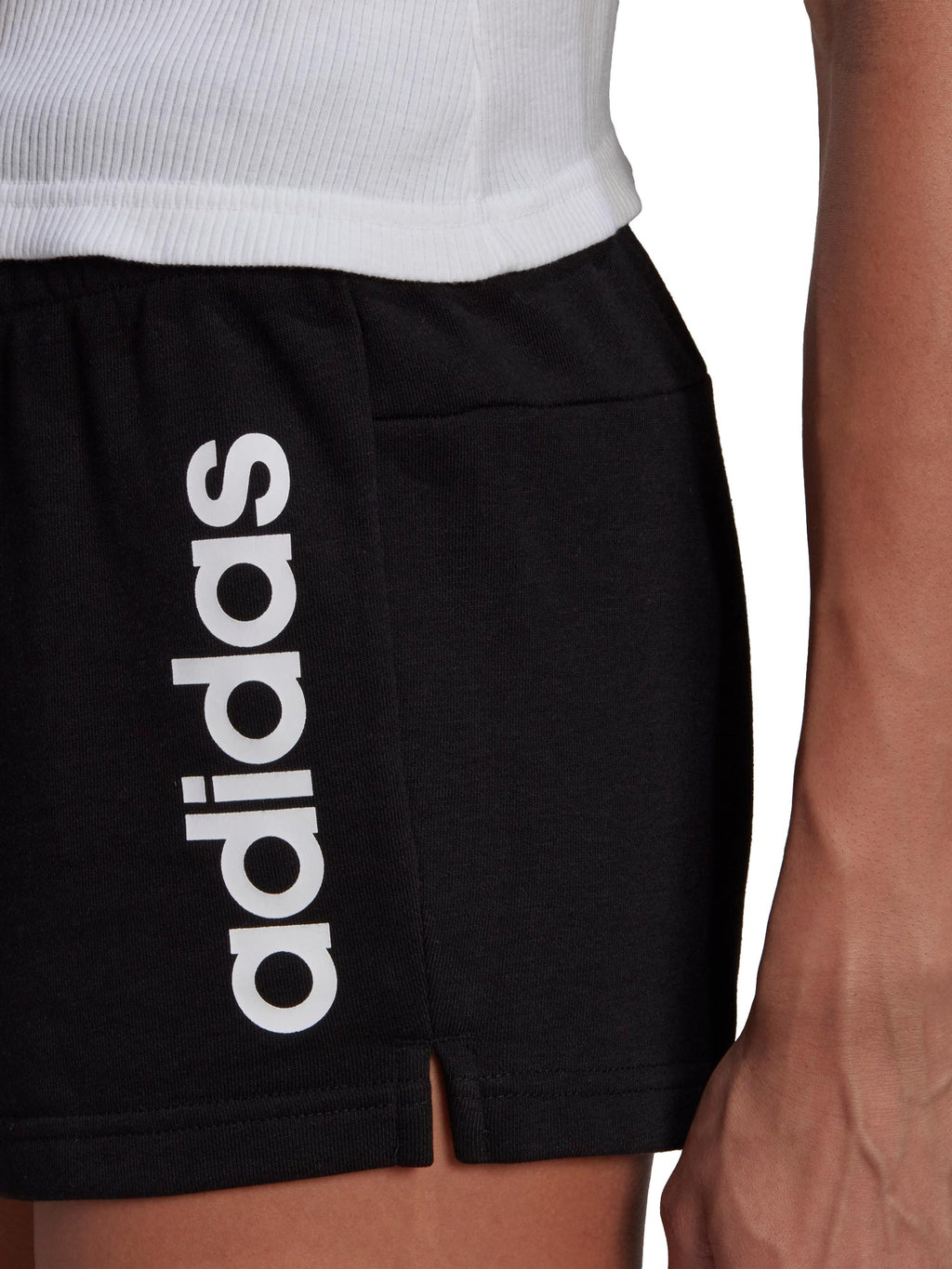 ADIDAS SPORTSWEAR Къси панталони Essentials Slim Logo
