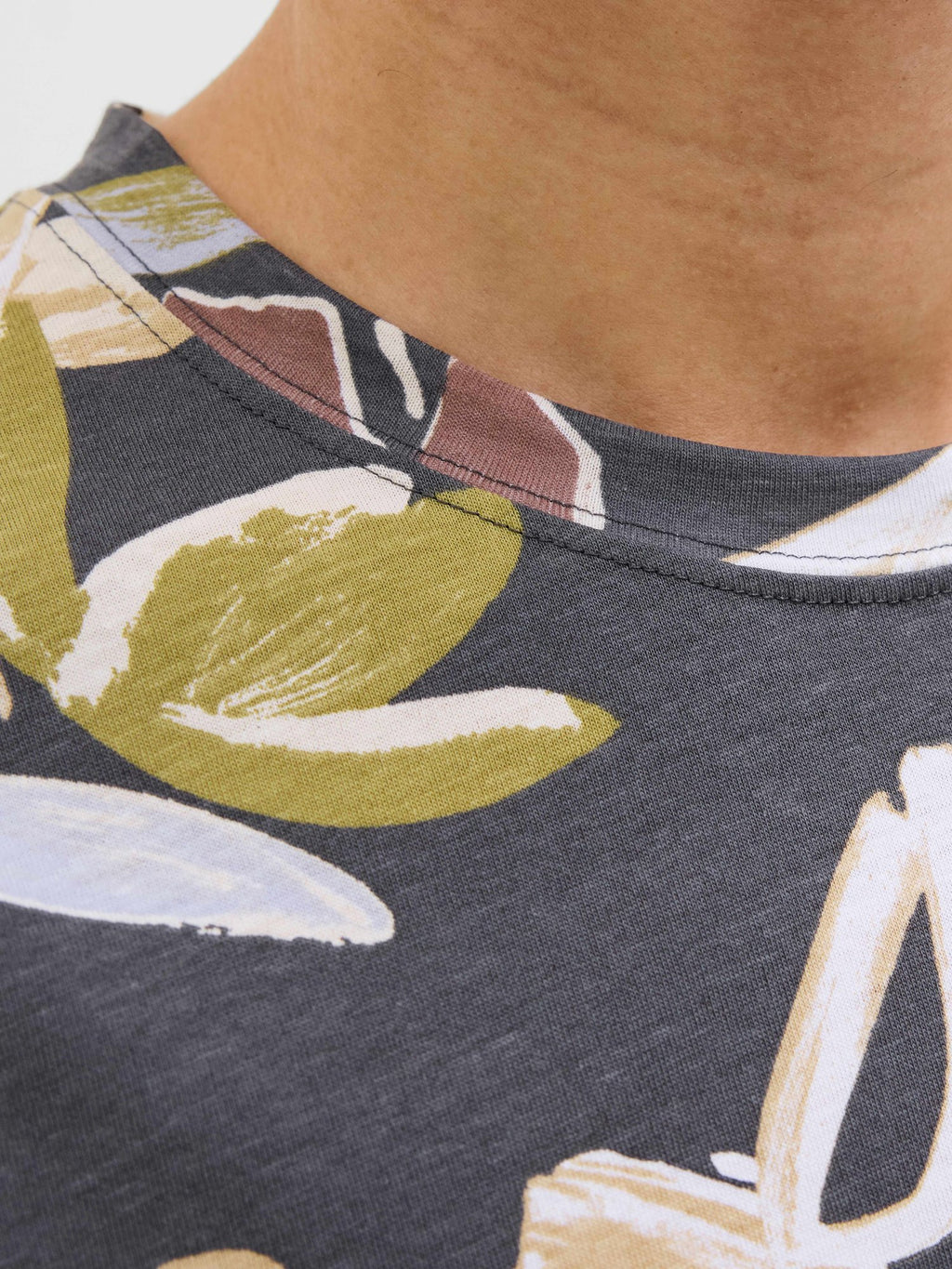 JACK & JONES Тениска JORVARENNA AOP TEE SS CREW NECK