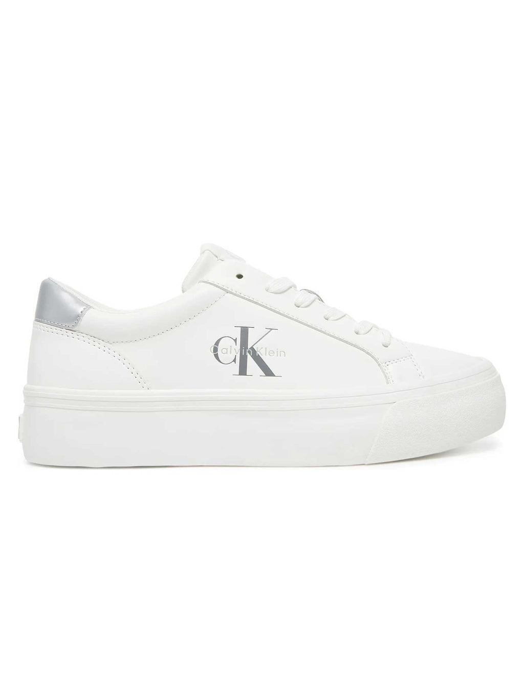 Calvin Klein Jeans Обувки VULC FLATF LTH SILVER LOGO TAG