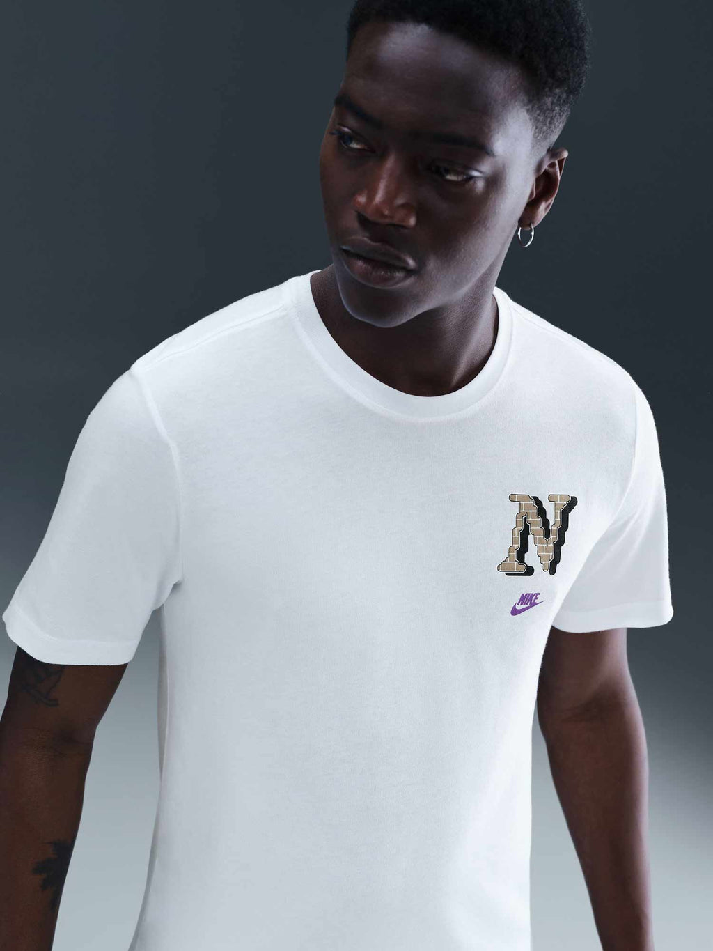 NIKE Тениска M NSW TEE CLUB NEO VARSITY