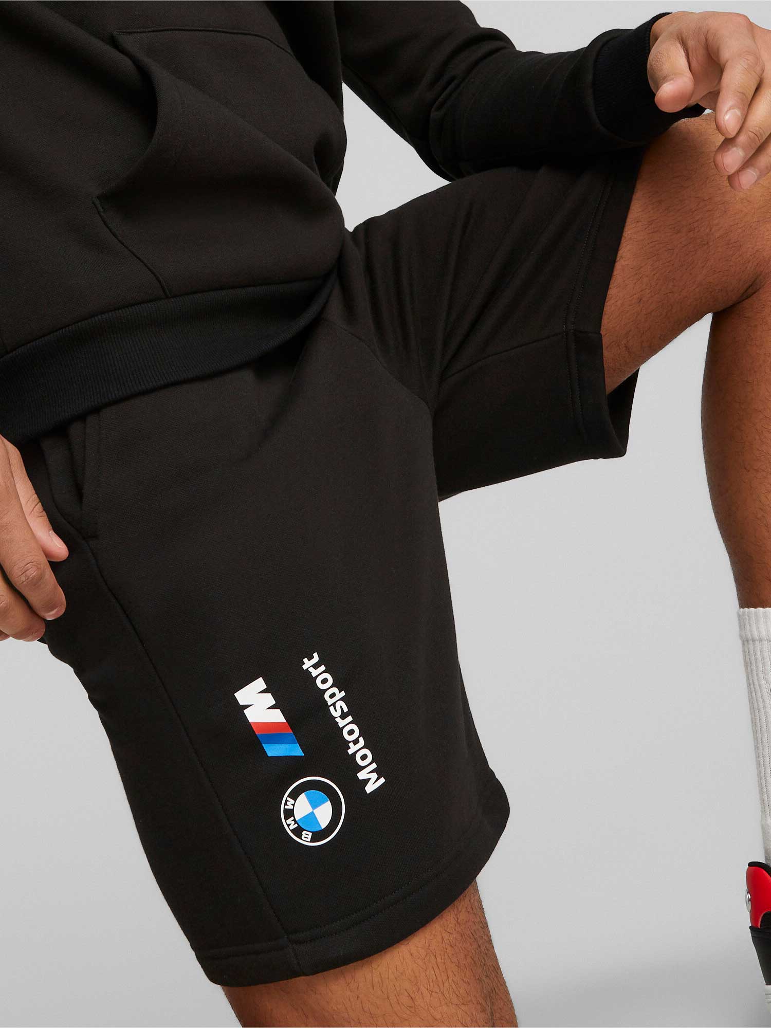 PUMA Къси панталони BMW MMS ESS FLEECE 8.6