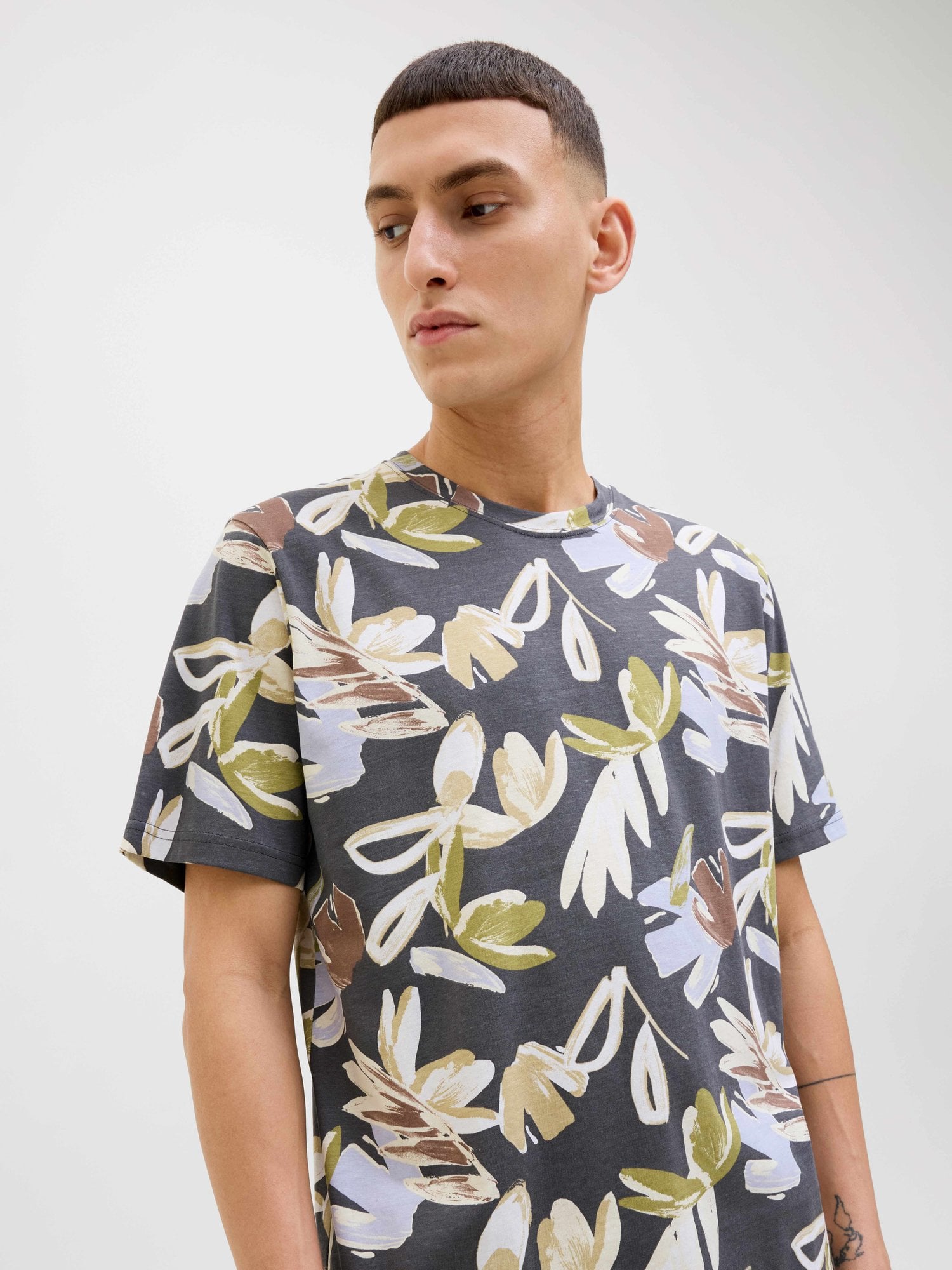 JACK & JONES Тениска JORVARENNA AOP TEE SS CREW NECK