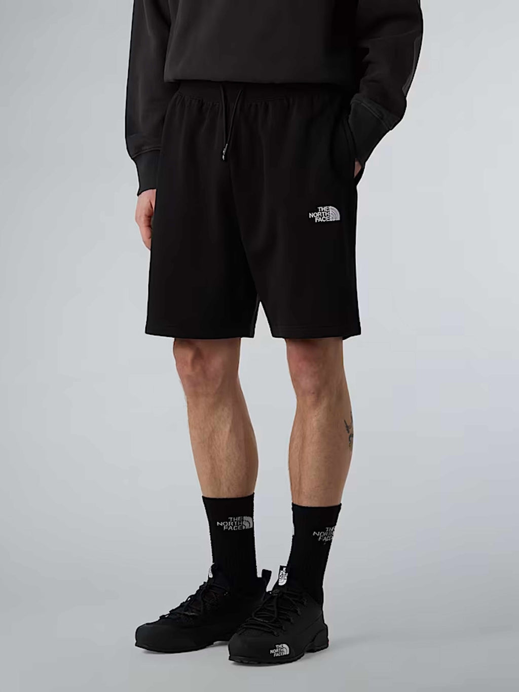 THE NORTH FACE Къси панталони M ESSENTIAL RELAXED SHORT