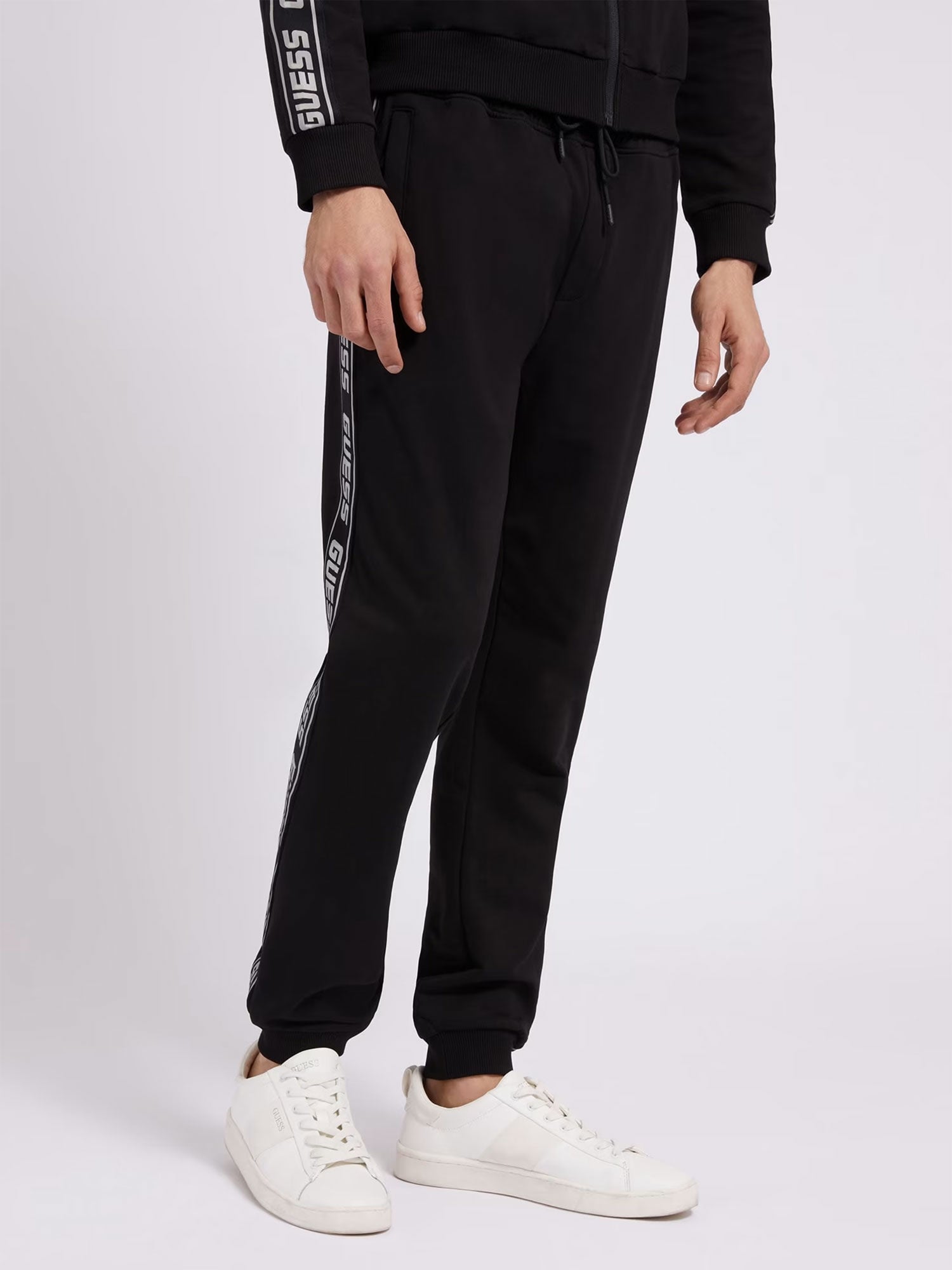 GUESS Спортно долнище NEW ARLO LONG PANT