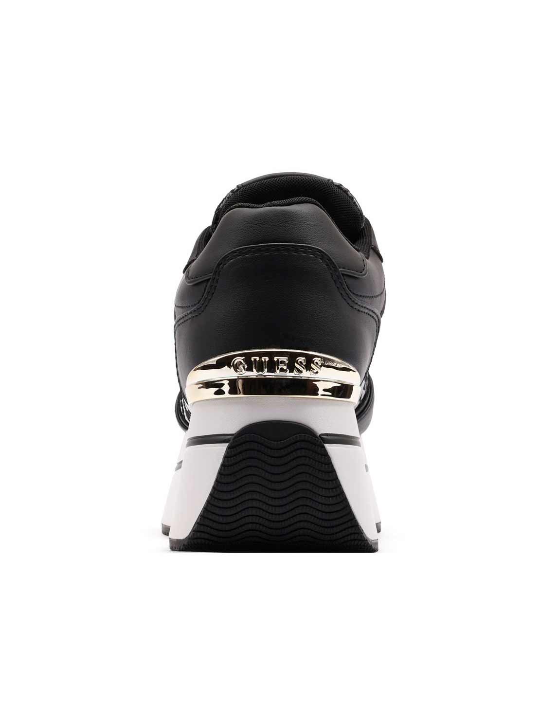 GUESS Обувки CAMRIO9