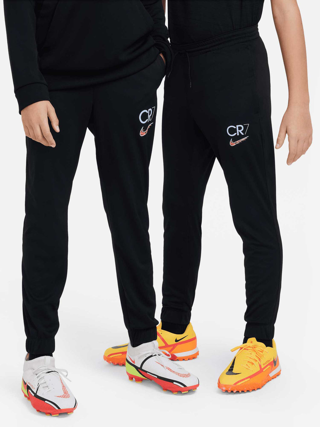 NIKE Спортно долнище CR7 B NK DF KPZ