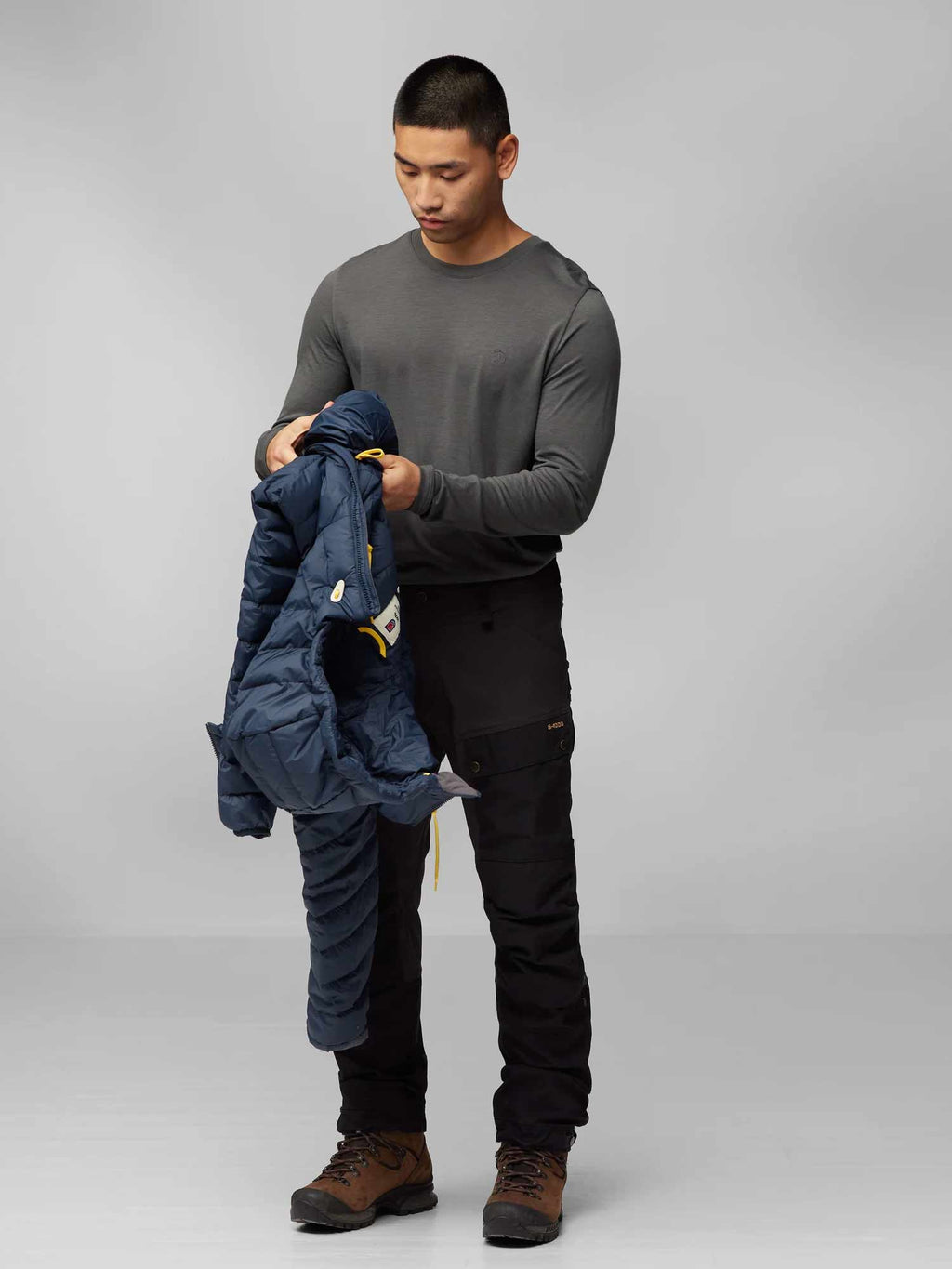 FJALLRAVEN Яке Expedition Pack Down M