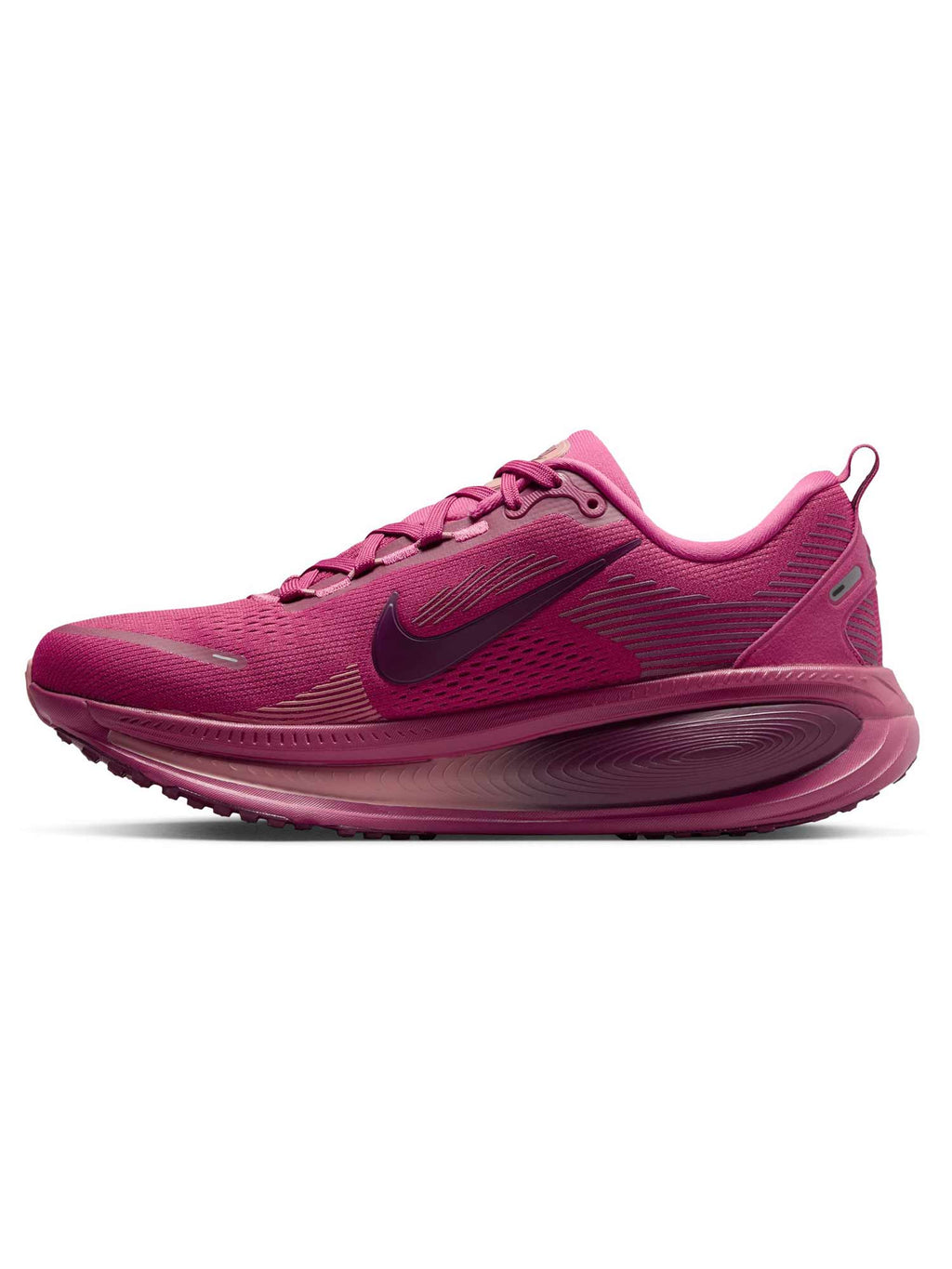 NIKE Обувки W VOMERO 18