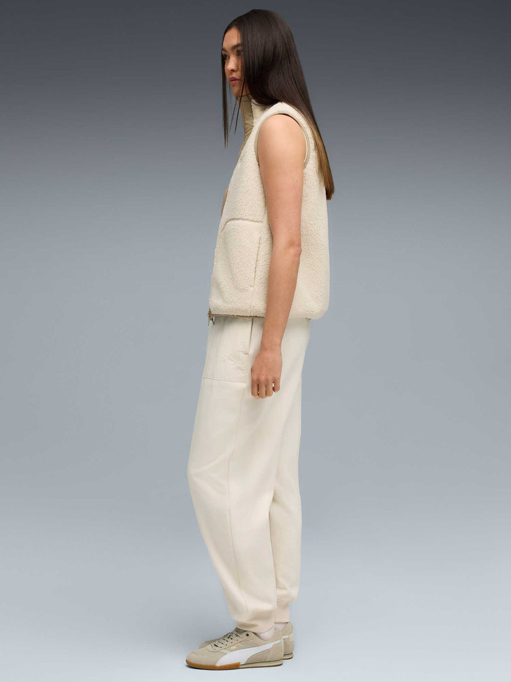 PUMA Спортно долнище HER Comfort High-Waist Sweatpants